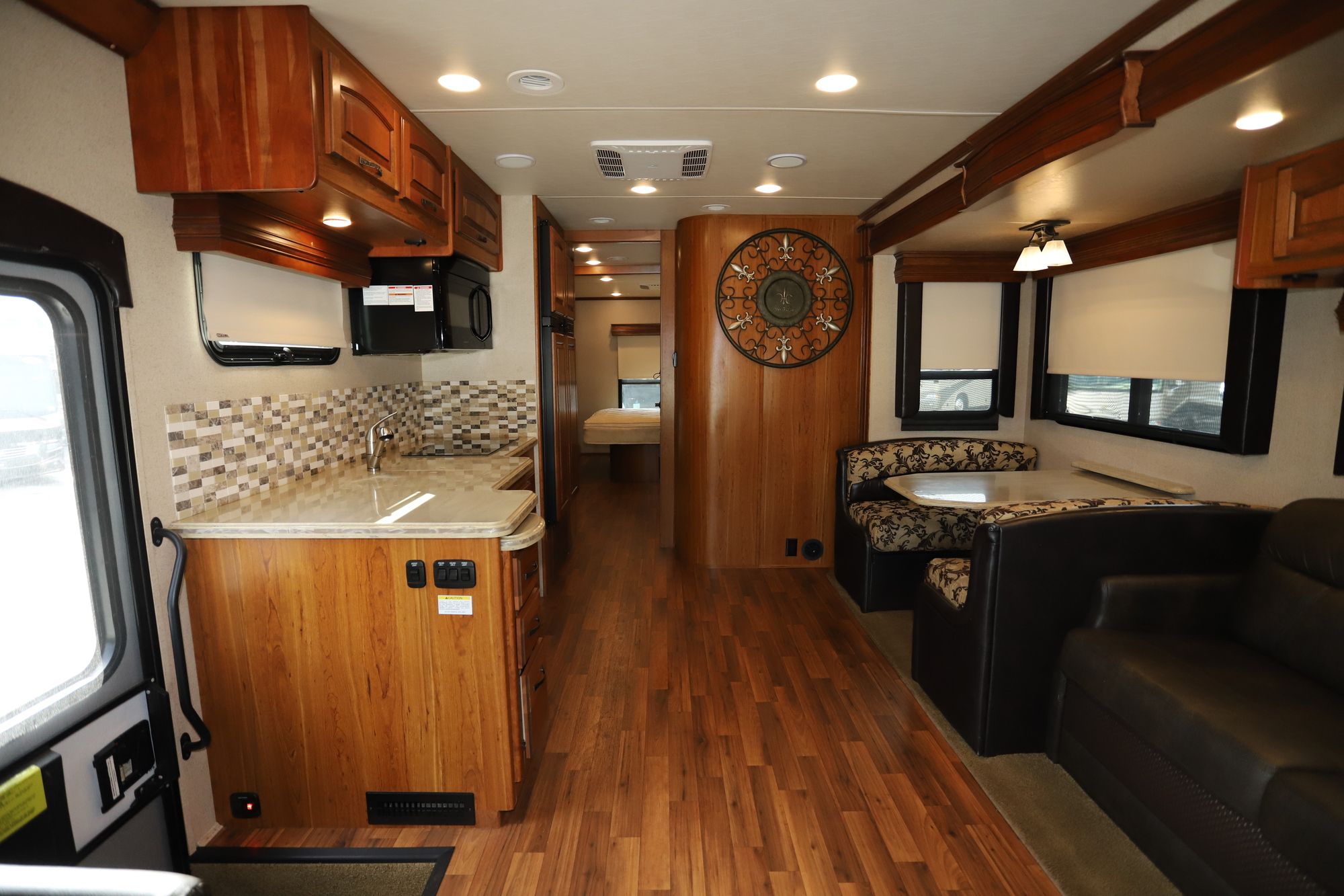 Used 2016 Jayco Seneca 37FS Super C  For Sale