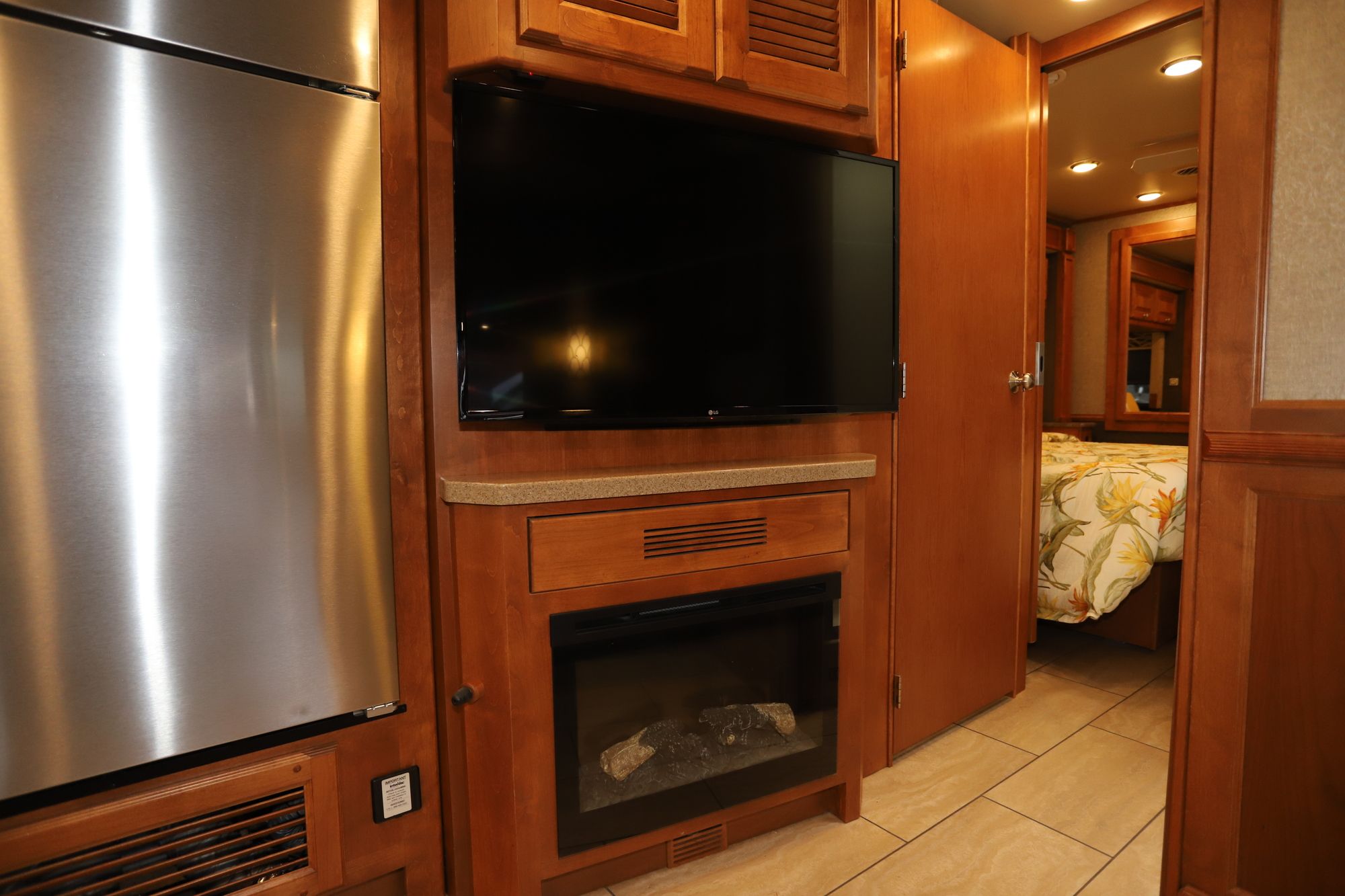 Used 2017 Tiffin Motor Homes Allegro 32 SA Class A  For Sale