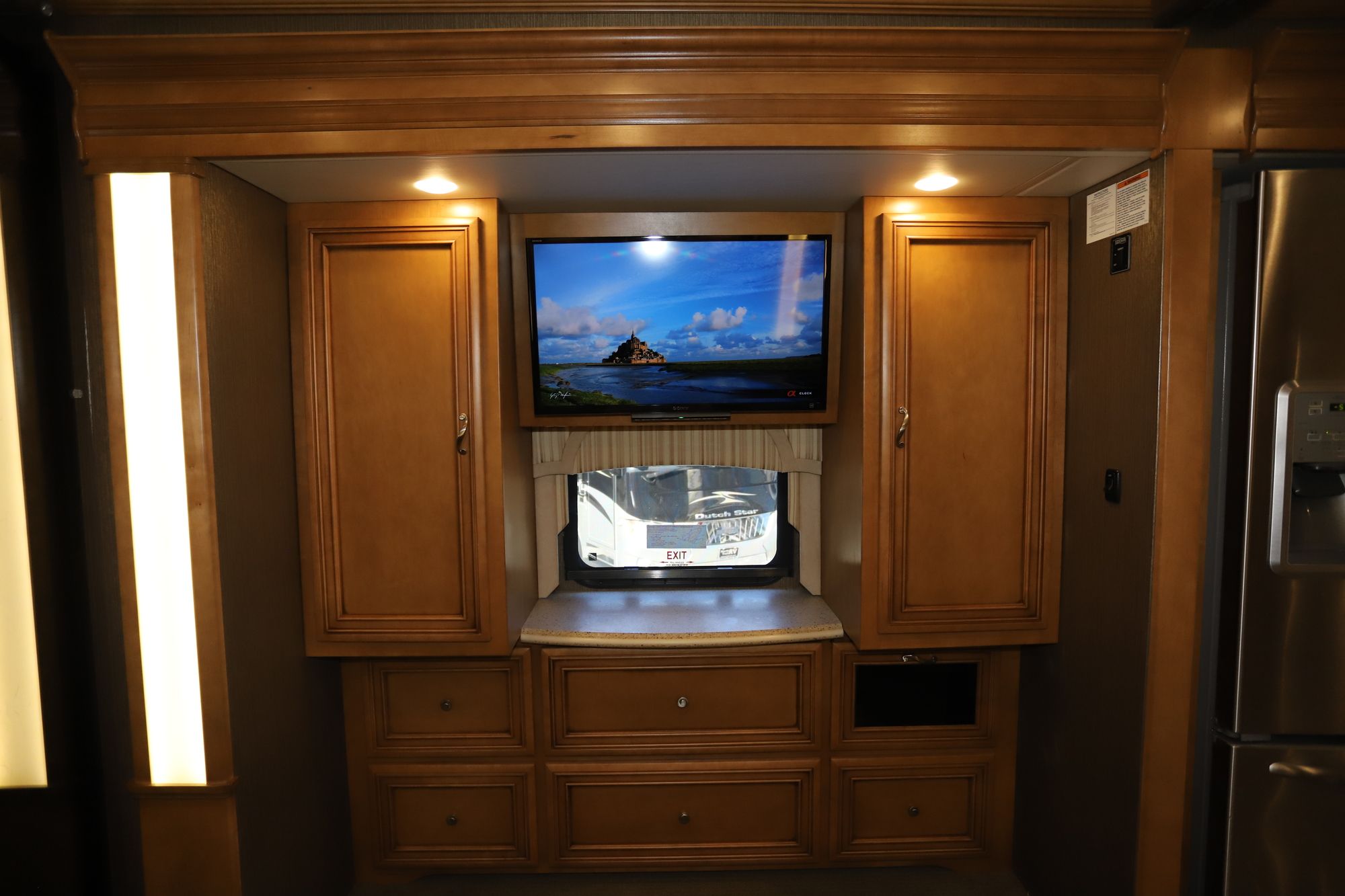 Used 2015 Newmar Ventana 3636 Class A  For Sale