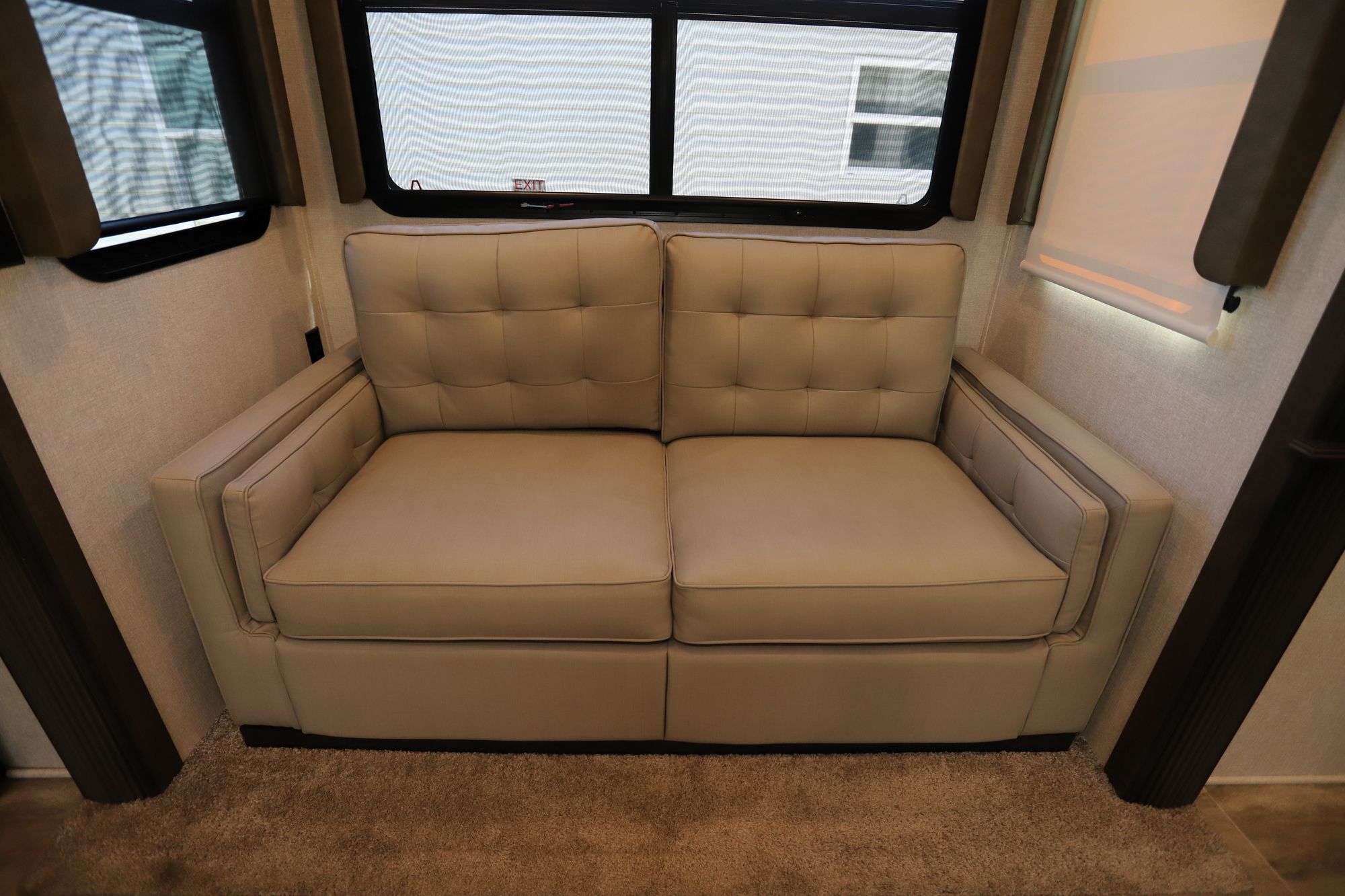 Used 2020 Keystone Montana 3700LK Fifth Wheel  For Sale