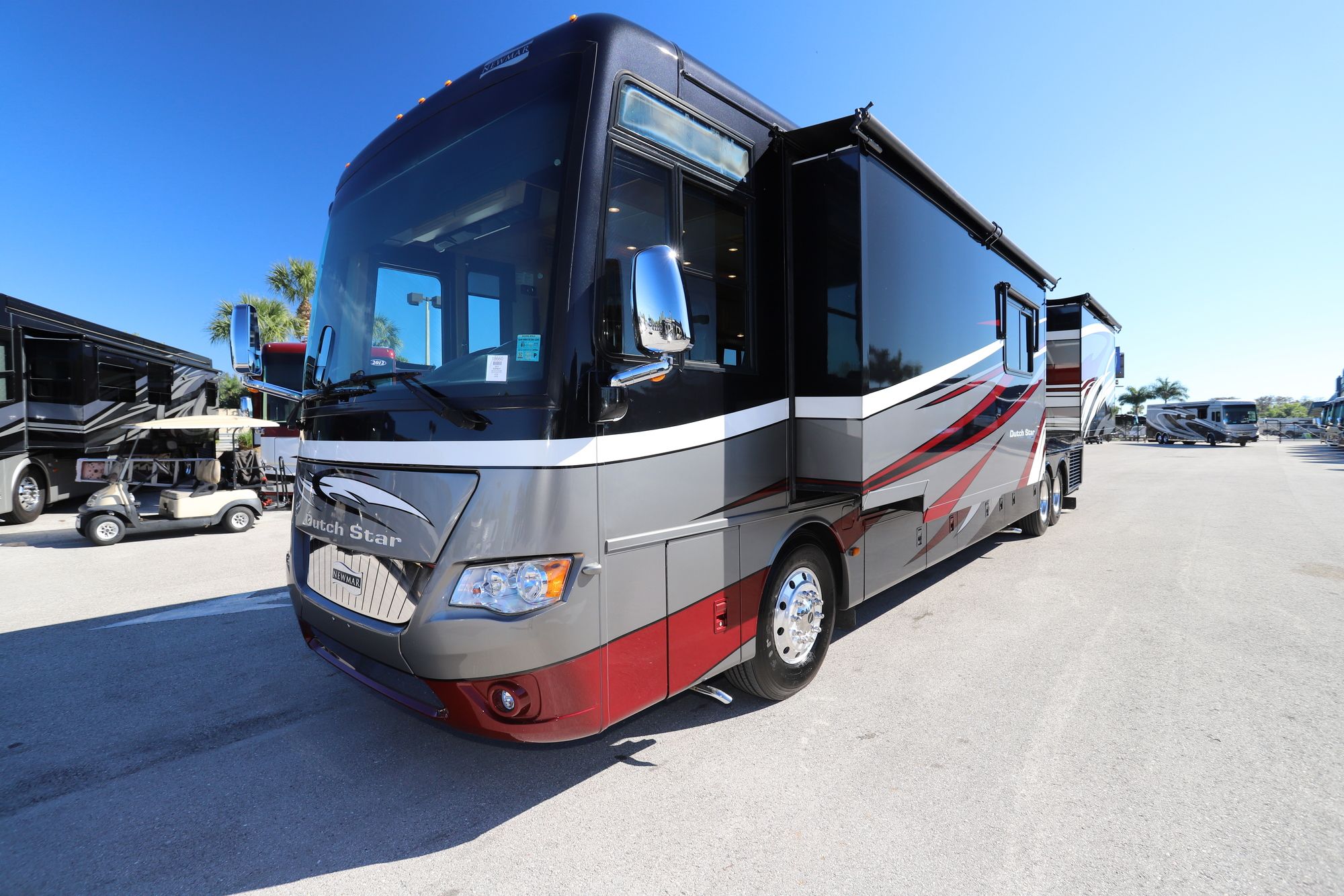 Used 2014 Newmar Dutch Star 4374 Class A  For Sale