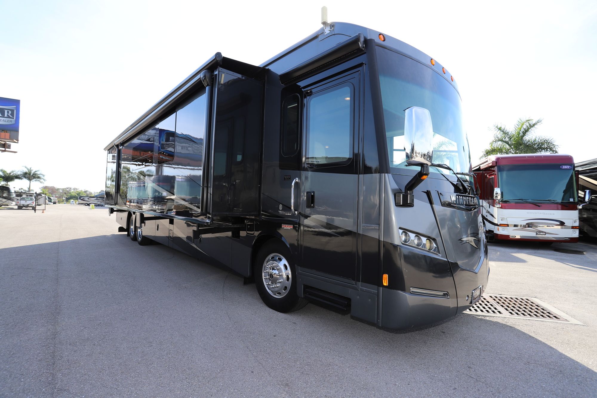 Used 2015 Winnebago Journey 42E Class A  For Sale