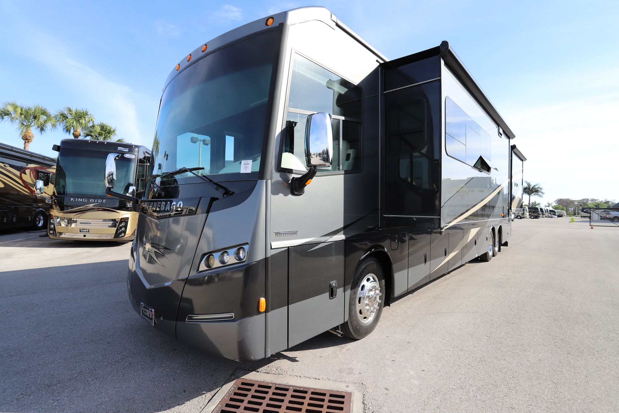 Used 2015 Winnebago Journey 42E Class A  For Sale