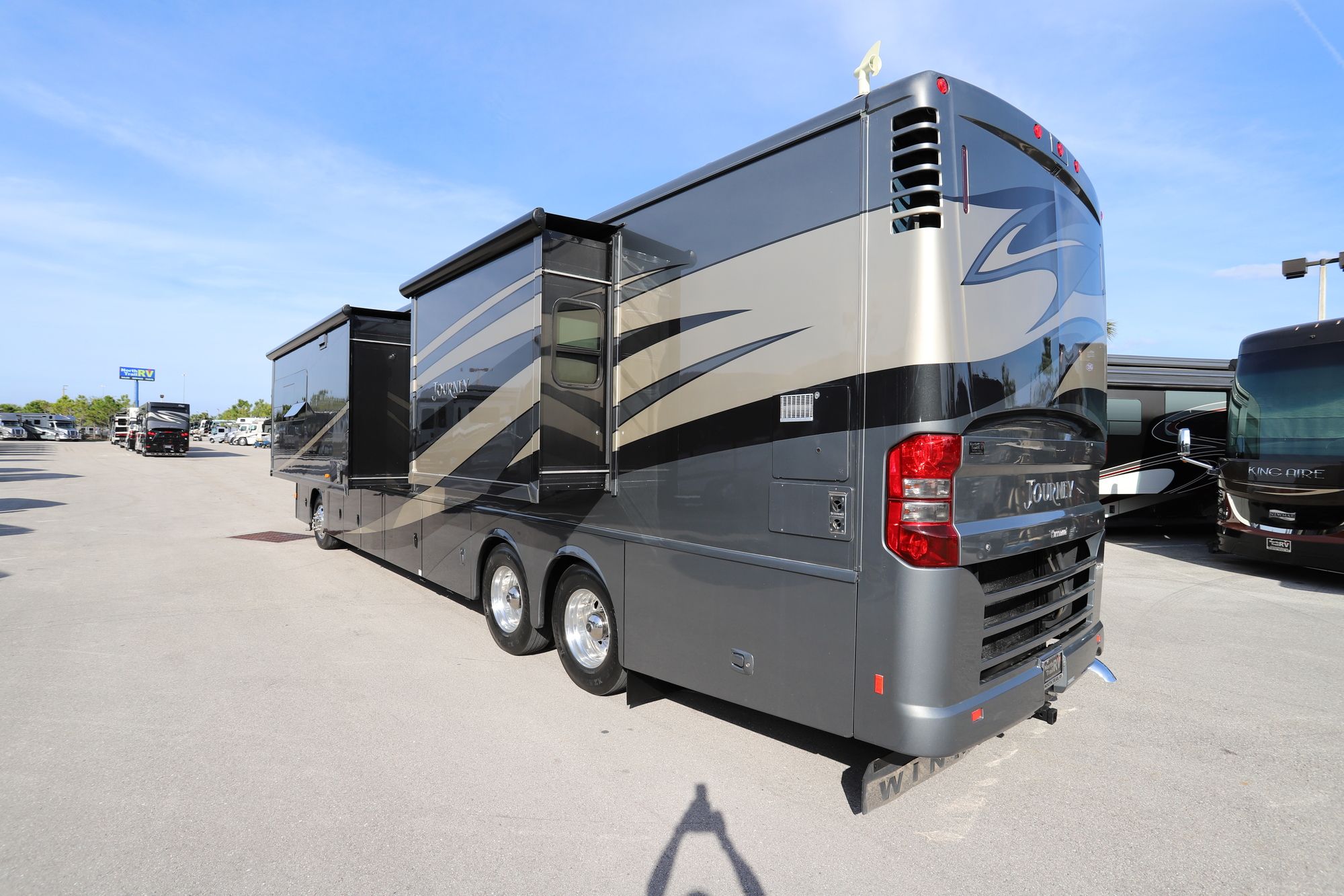 Used 2015 Winnebago Journey 42E Class A  For Sale