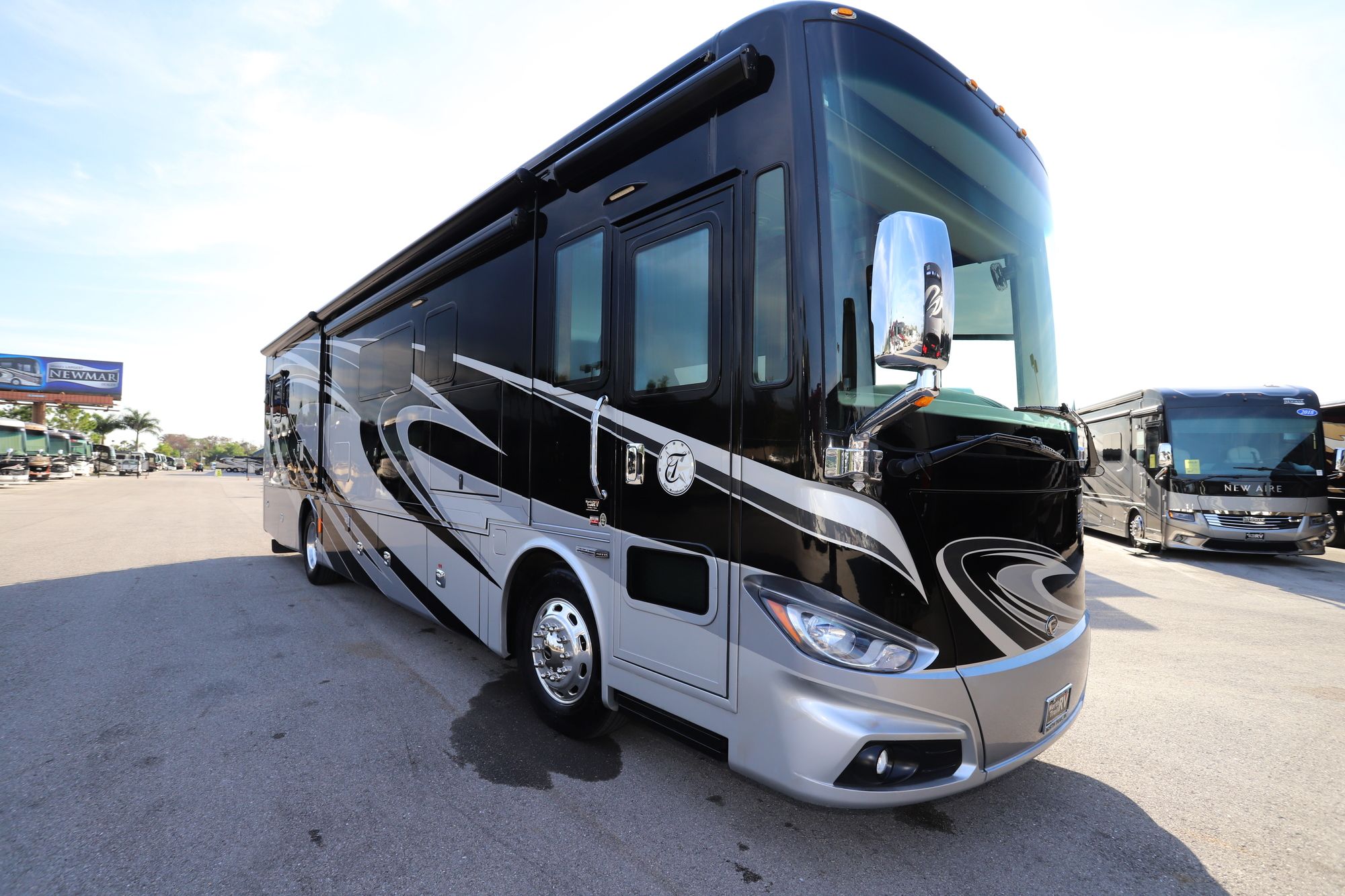 Used 2015 Tiffin Motor Homes Phaeton 36GH Class A  For Sale