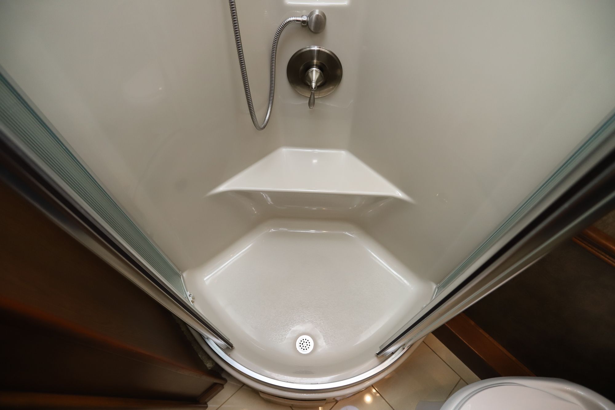 Used 2015 Tiffin Motor Homes Phaeton 36GH Class A  For Sale