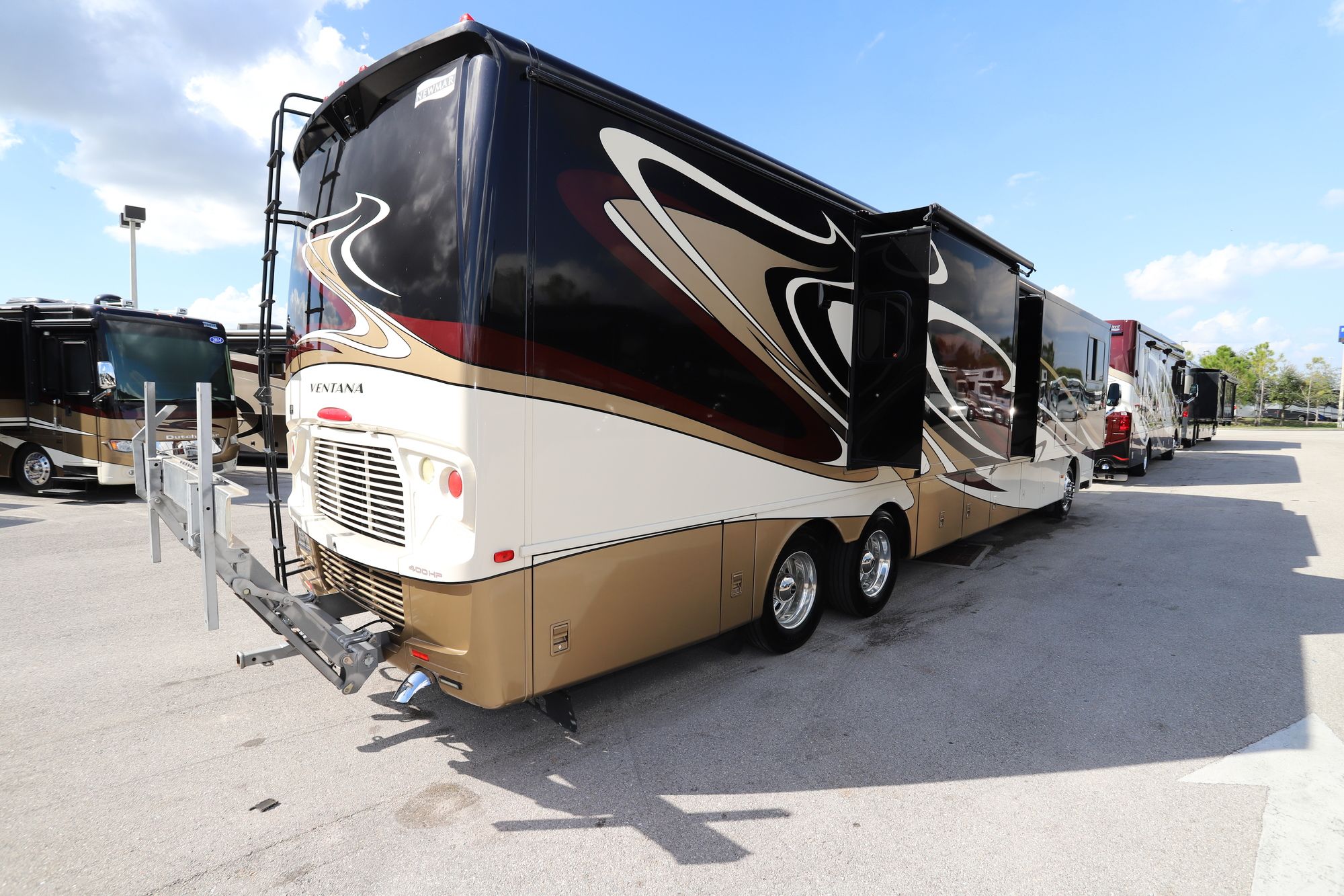 Used 2014 Newmar Ventana 4369 Class A  For Sale