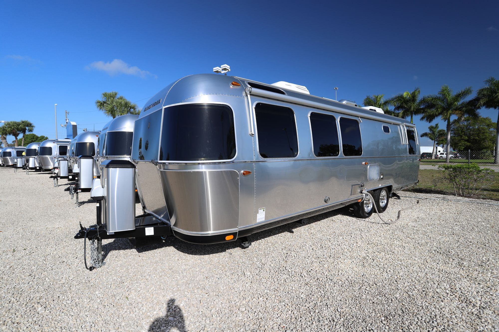 Used 2018 Airstream Classic 30 Travel Trailer  For Sale