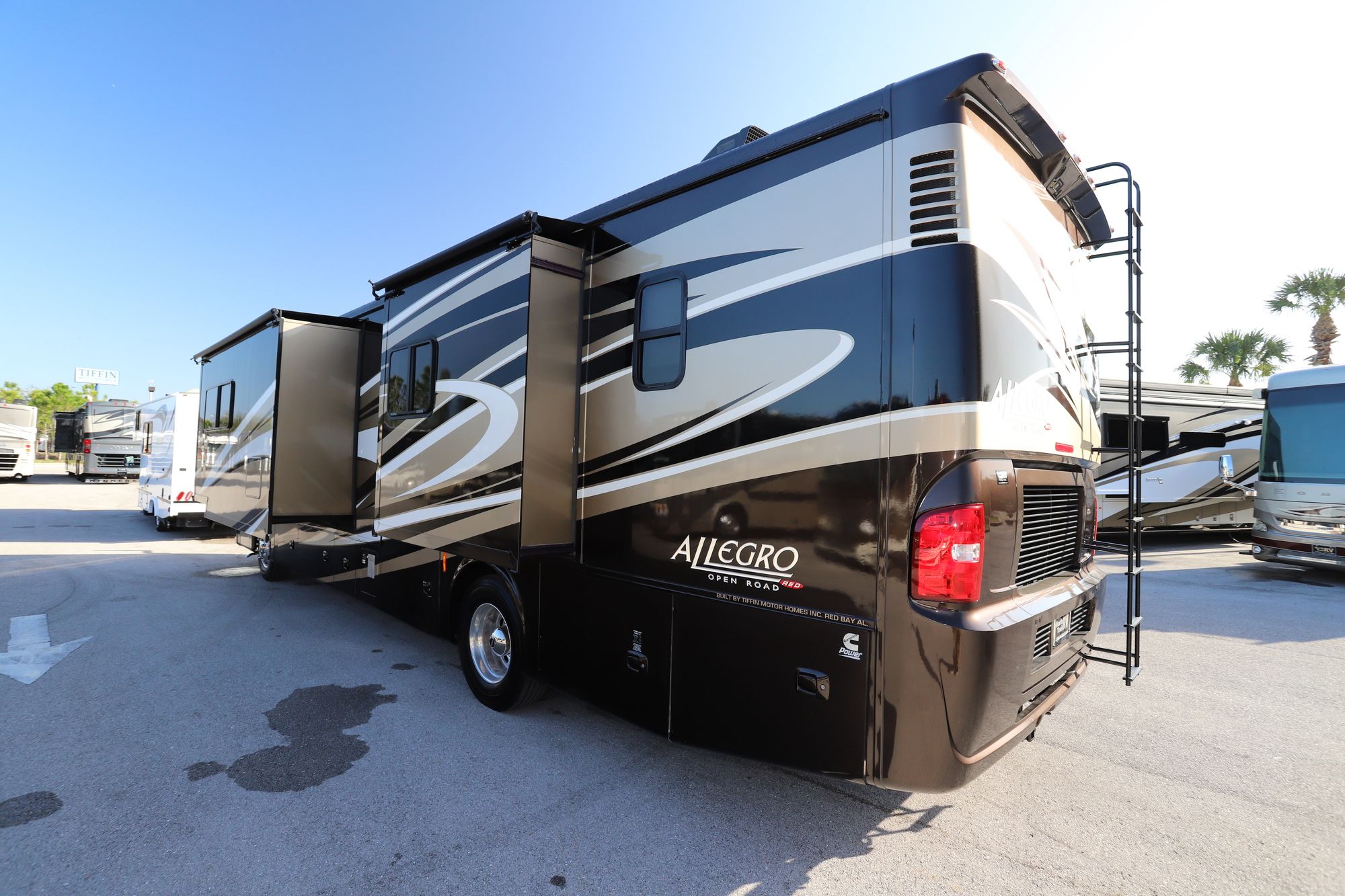 Used 2014 Tiffin Motor Homes Allegro Red 38QRA Class A  For Sale