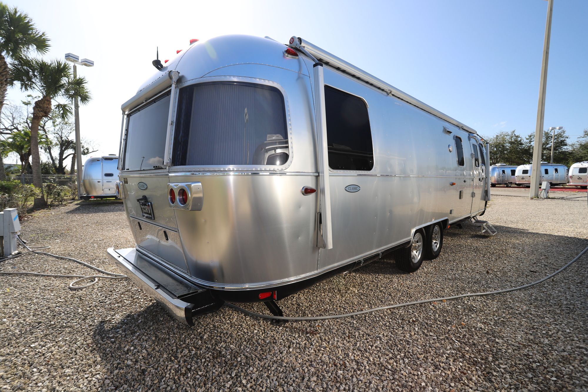 Used 2018 Airstream Classic 30 Travel Trailer  For Sale