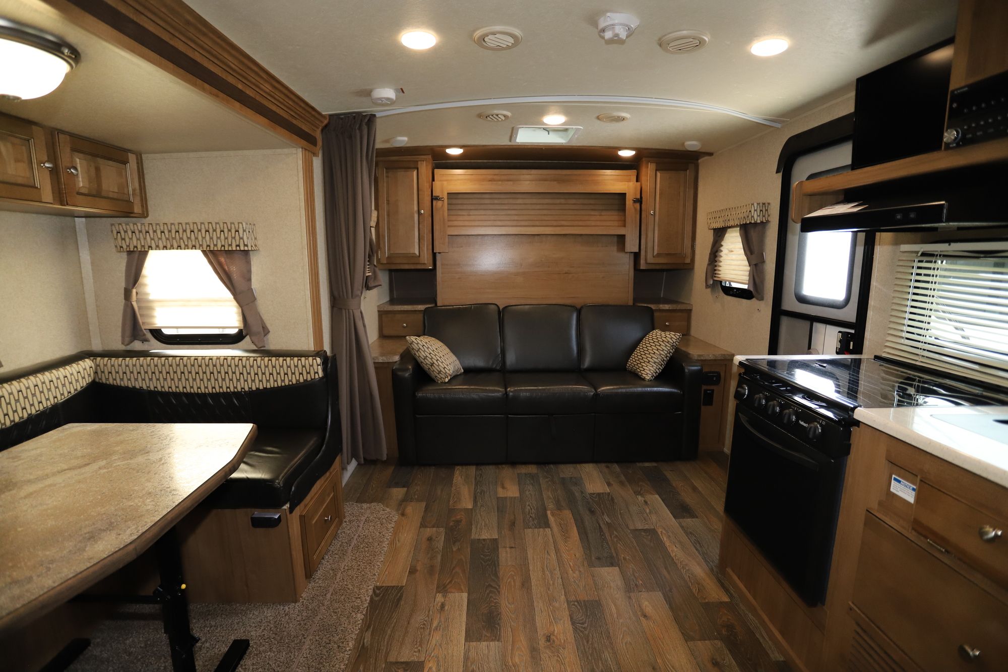 Used 2017 Forest River Rockwood 2104S Travel Trailer  For Sale