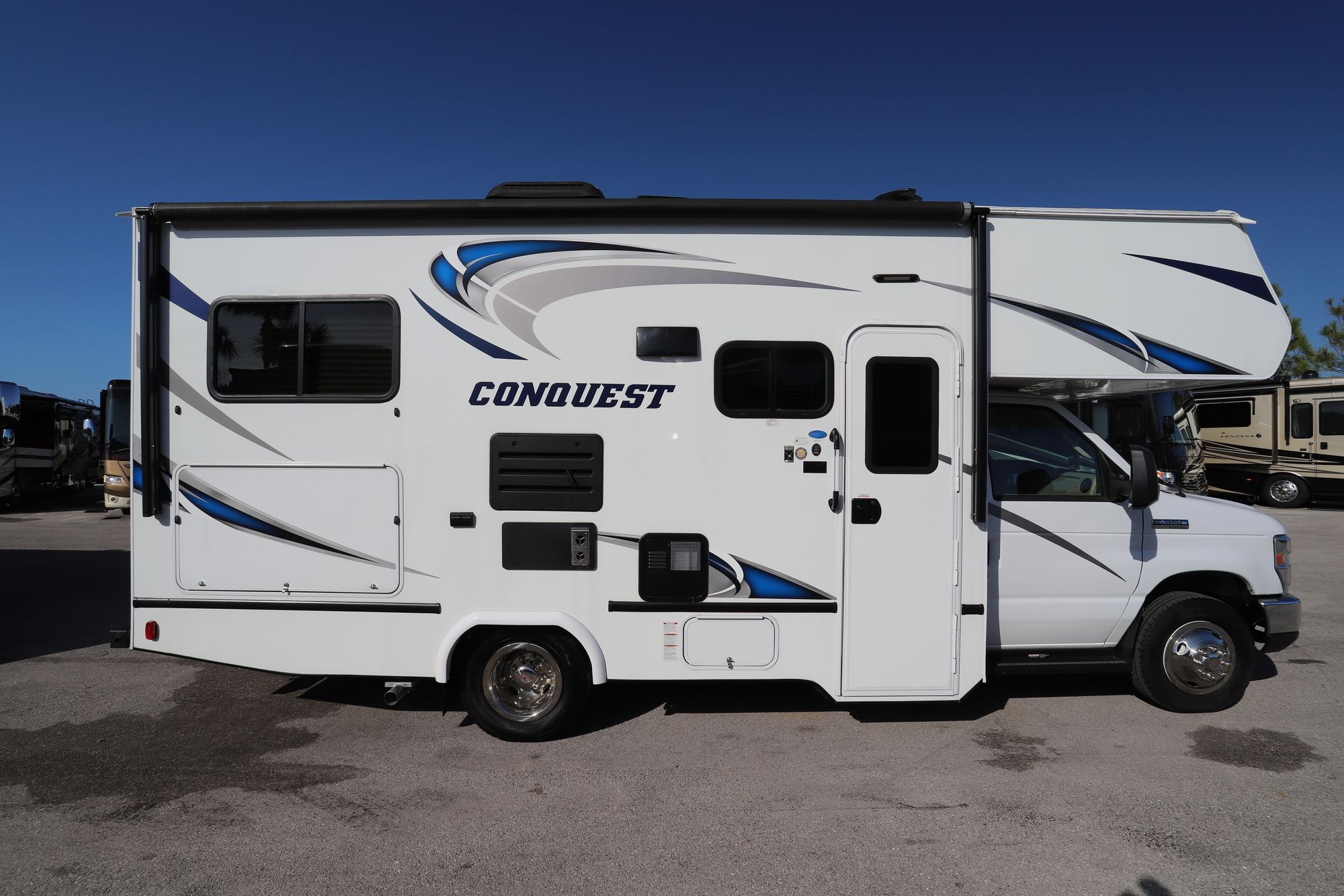 Used 2019 Gulf Stream Conquest 6237LE Class C  For Sale