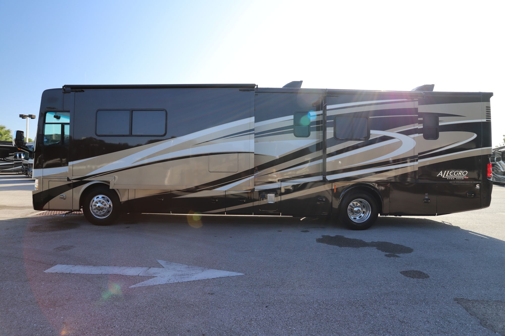 Used 2014 Tiffin Motor Homes Allegro Red 38QRA Class A  For Sale