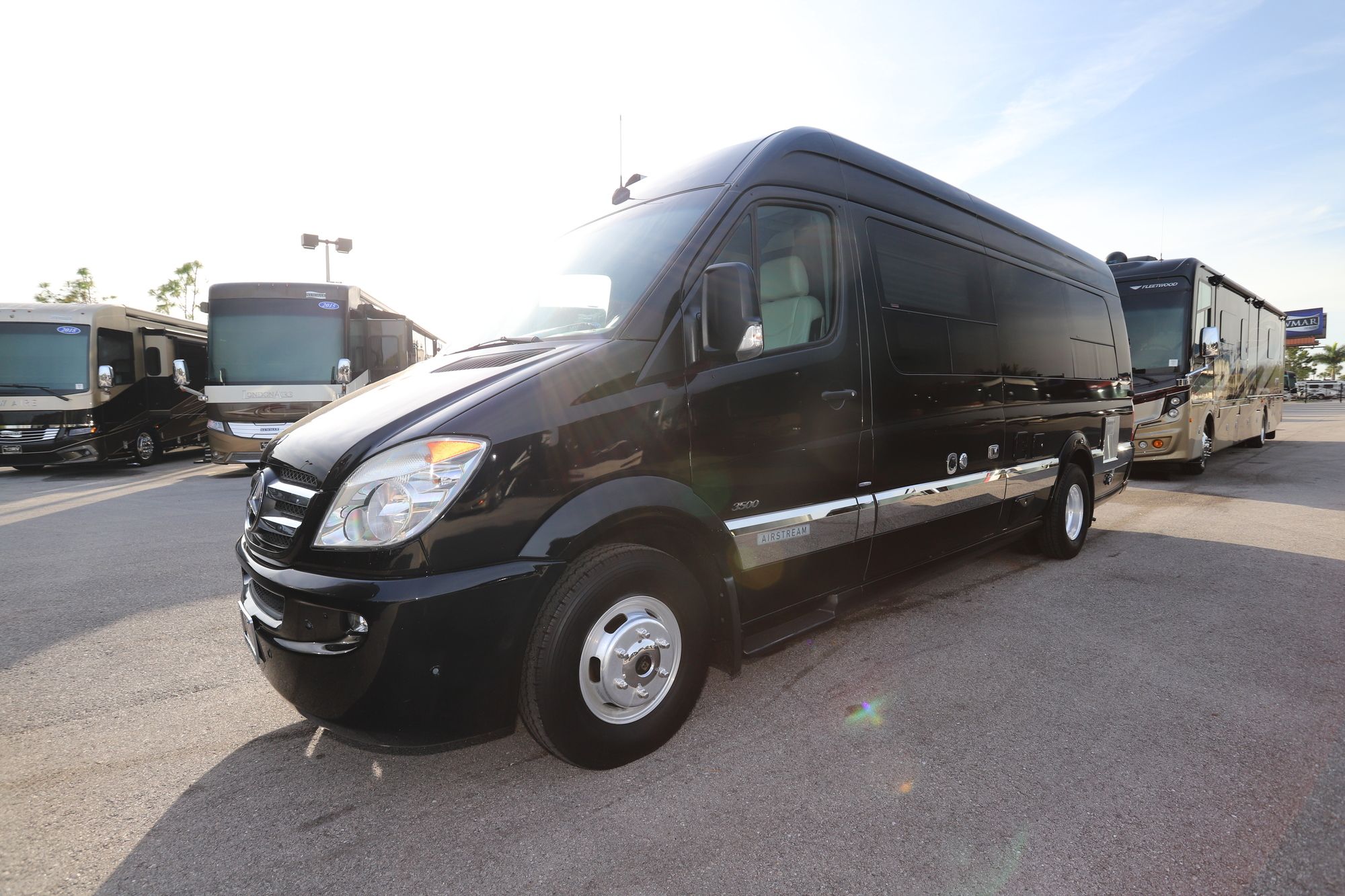 Used 2012 Airstream Interstate EXT LOUNGE Class B  For Sale