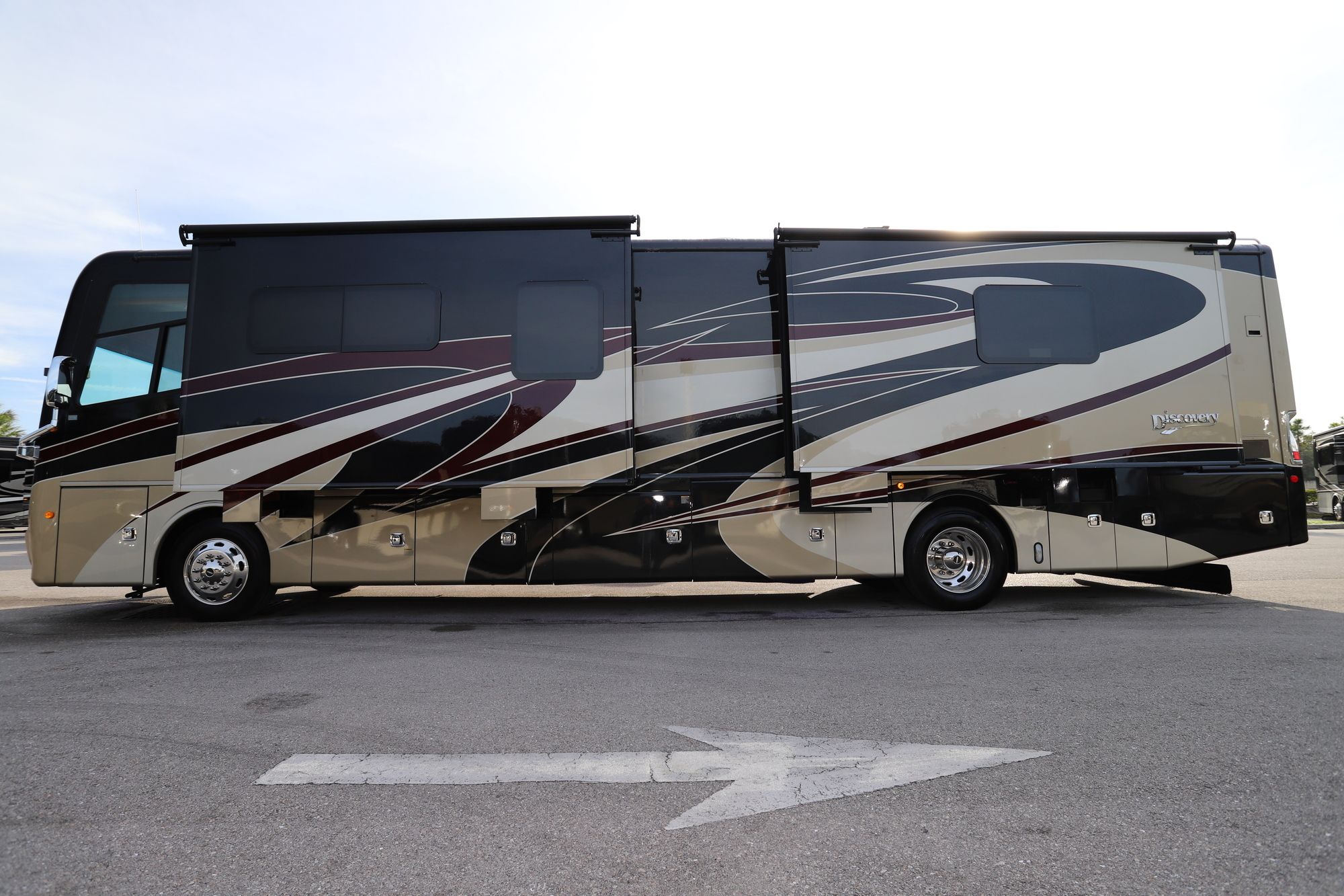 Used 2018 Fleetwood Discovery 39F Class A  For Sale