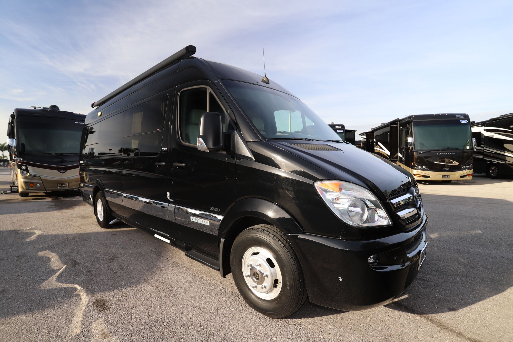 Used 2012 Airstream Interstate EXT LOUNGE Class B  For Sale