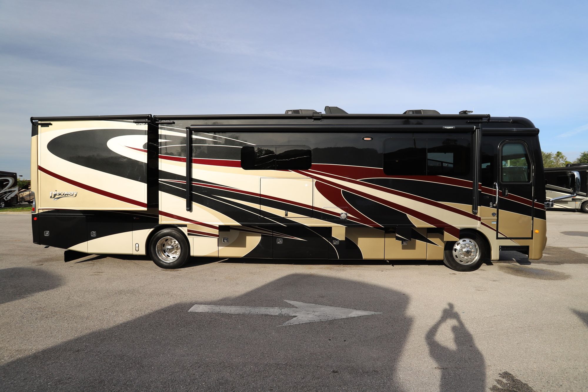 Used 2018 Fleetwood Discovery 39F Class A  For Sale