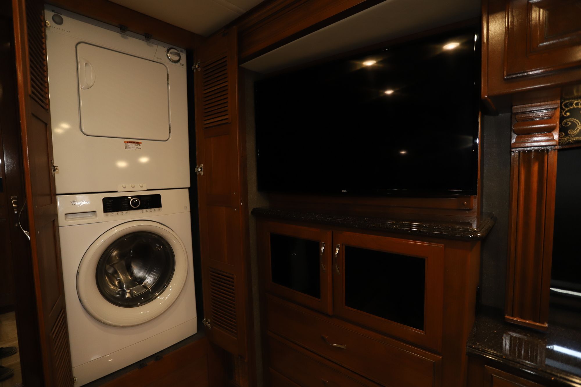 Used 2018 Fleetwood Discovery 39F Class A  For Sale