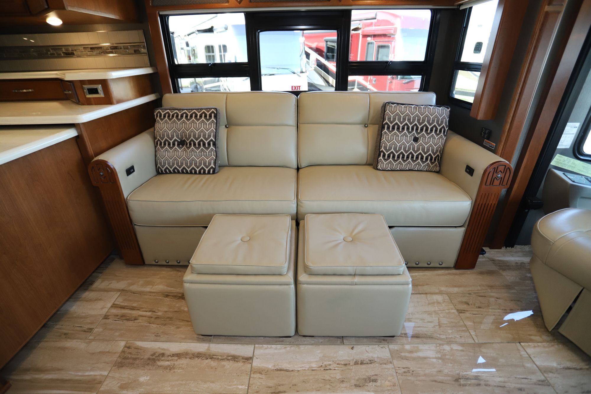 Used 2017 Winnebago Journey 40J Class A  For Sale