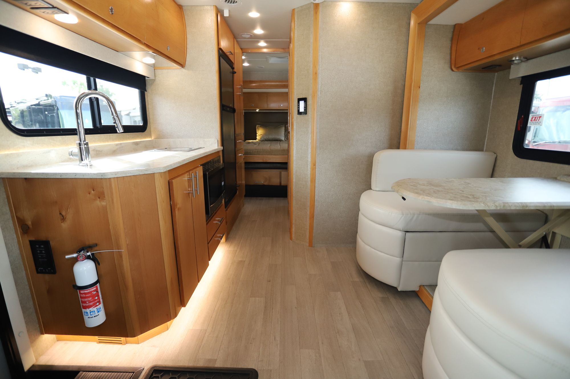 Used 2018 Tiffin Motor Homes Wayfarer 24QW Class C  For Sale