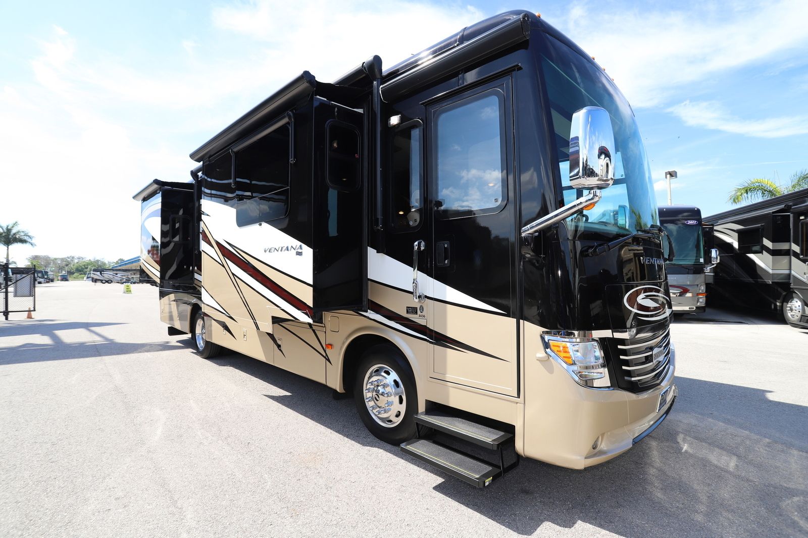 2017 Newmar Ventana 3436 12230-1