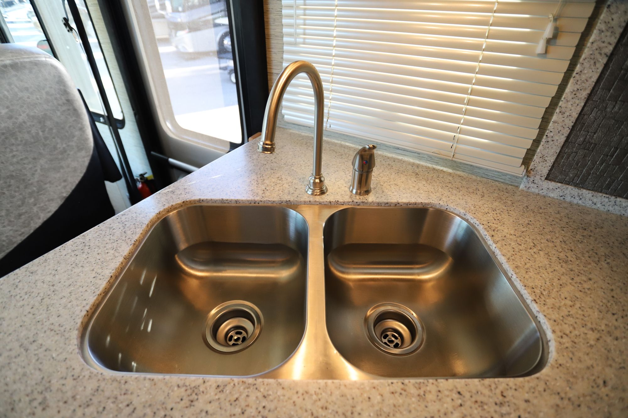 Used 2016 Newmar Bay Star Sport 2903 Class A  For Sale
