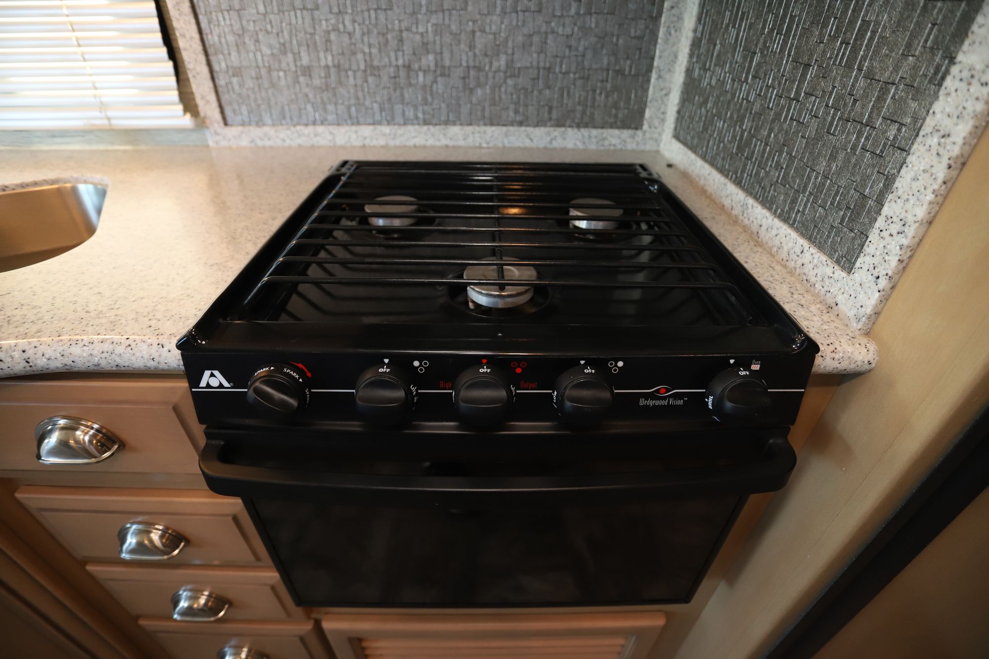 Used 2016 Newmar Bay Star Sport 2903 Class A  For Sale