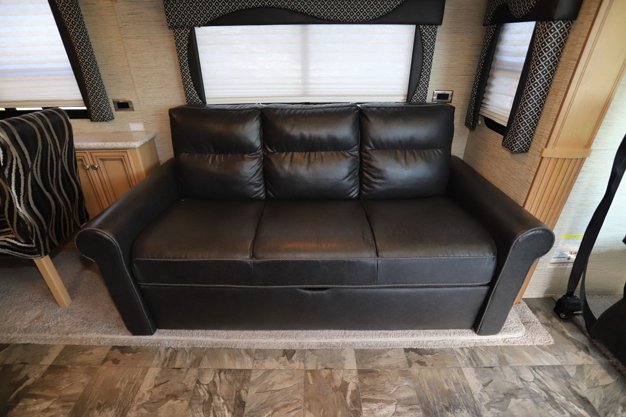 Used 2016 Newmar Bay Star Sport 2903 Class A  For Sale