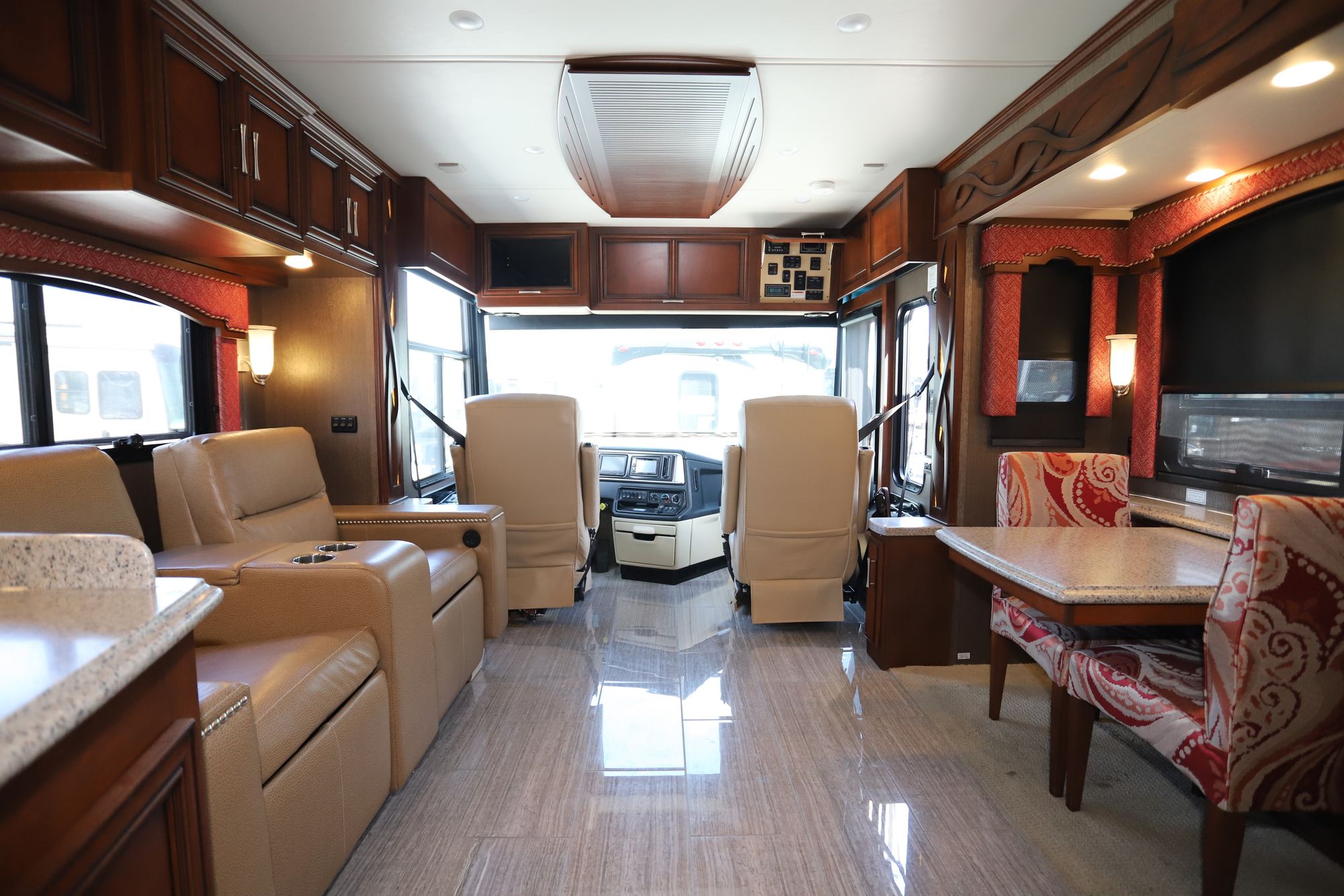 Used 2017 Newmar Ventana 3436 Class A  For Sale