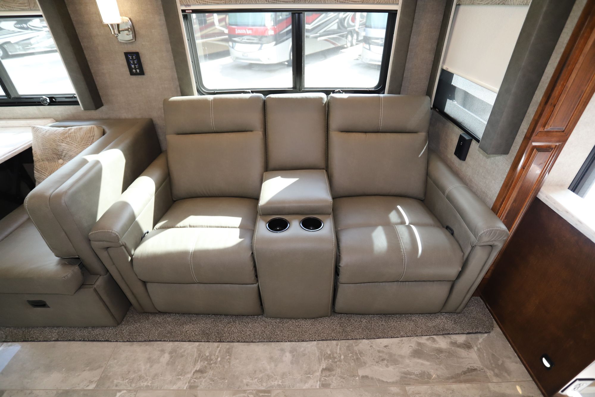 New 2020 Renegade Rv Verona Le 40LRB Super C  For Sale