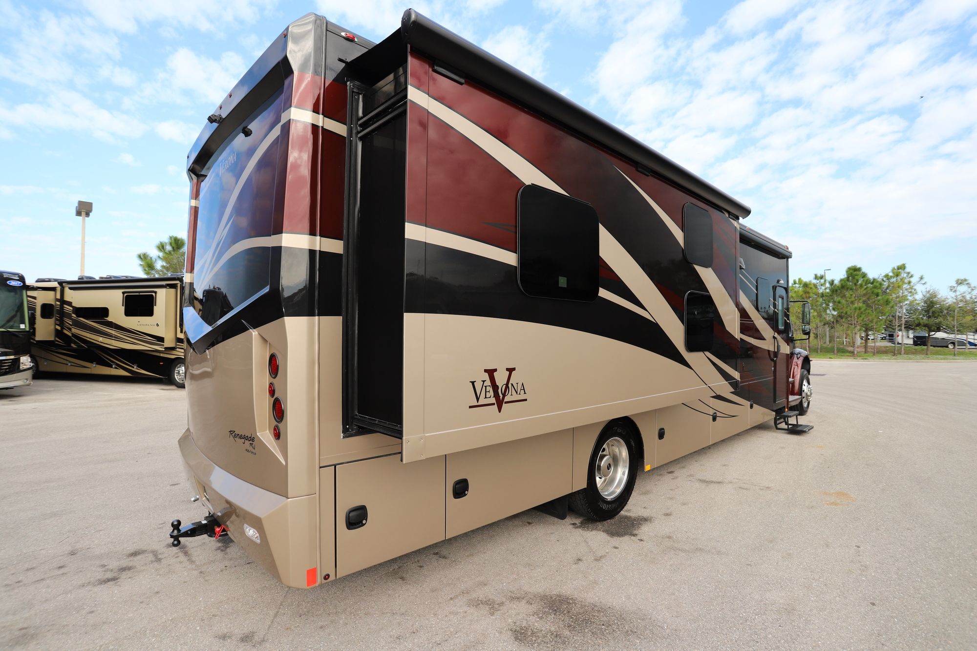 New 2020 Renegade Rv Verona 40VBH Super C  For Sale