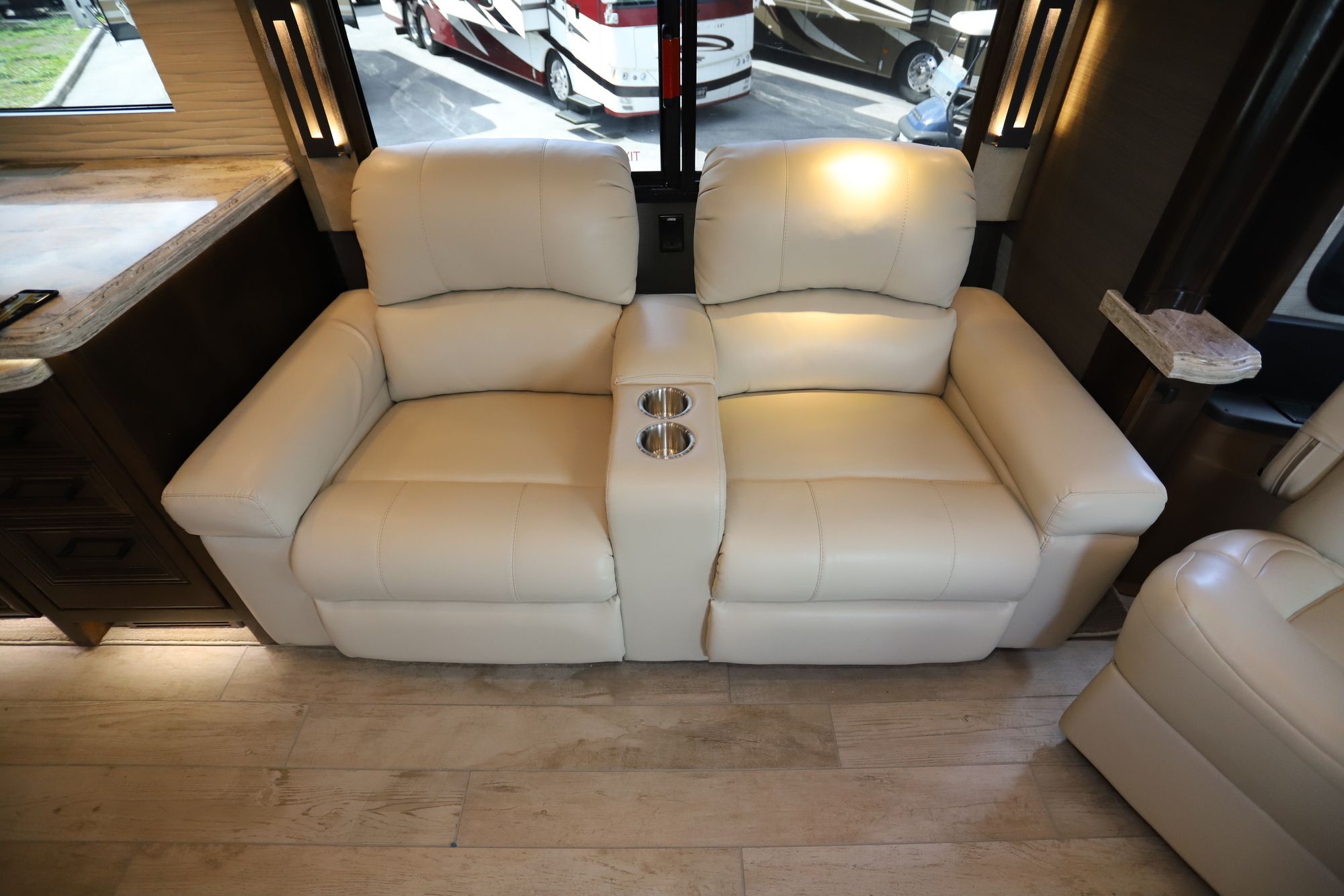 New 2020 Tiffin Motor Homes Allegro Bus 40IP Class A  For Sale