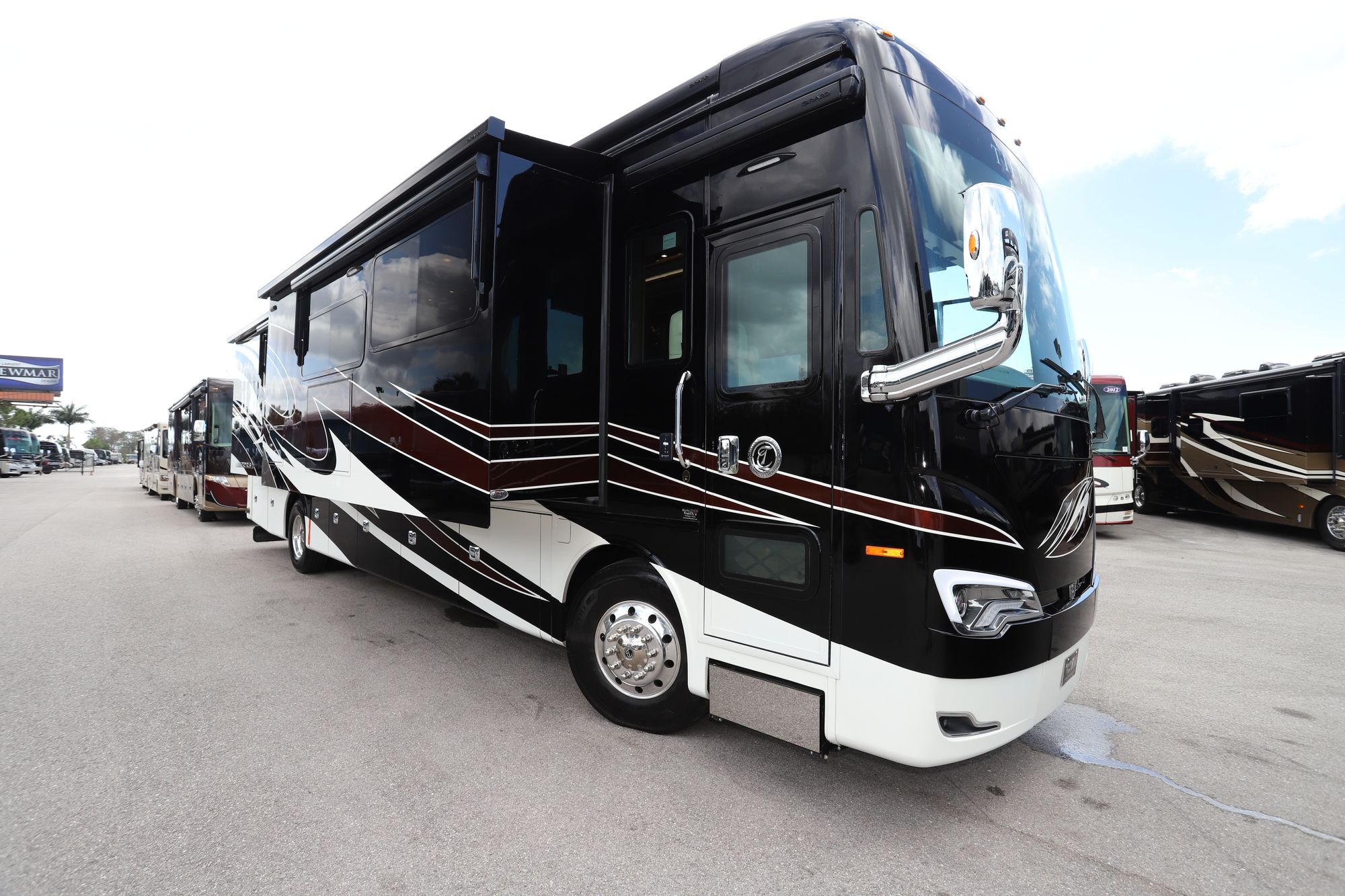 New 2020 Tiffin Motor Homes Allegro Bus 40IP Class A  For Sale