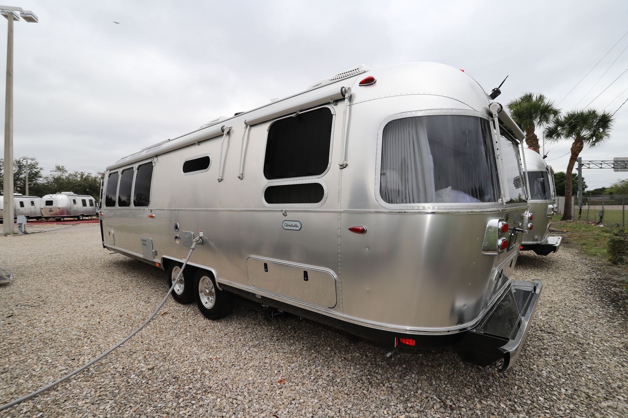 New 2020 Airstream Globetrotter 30RB Travel Trailer  For Sale