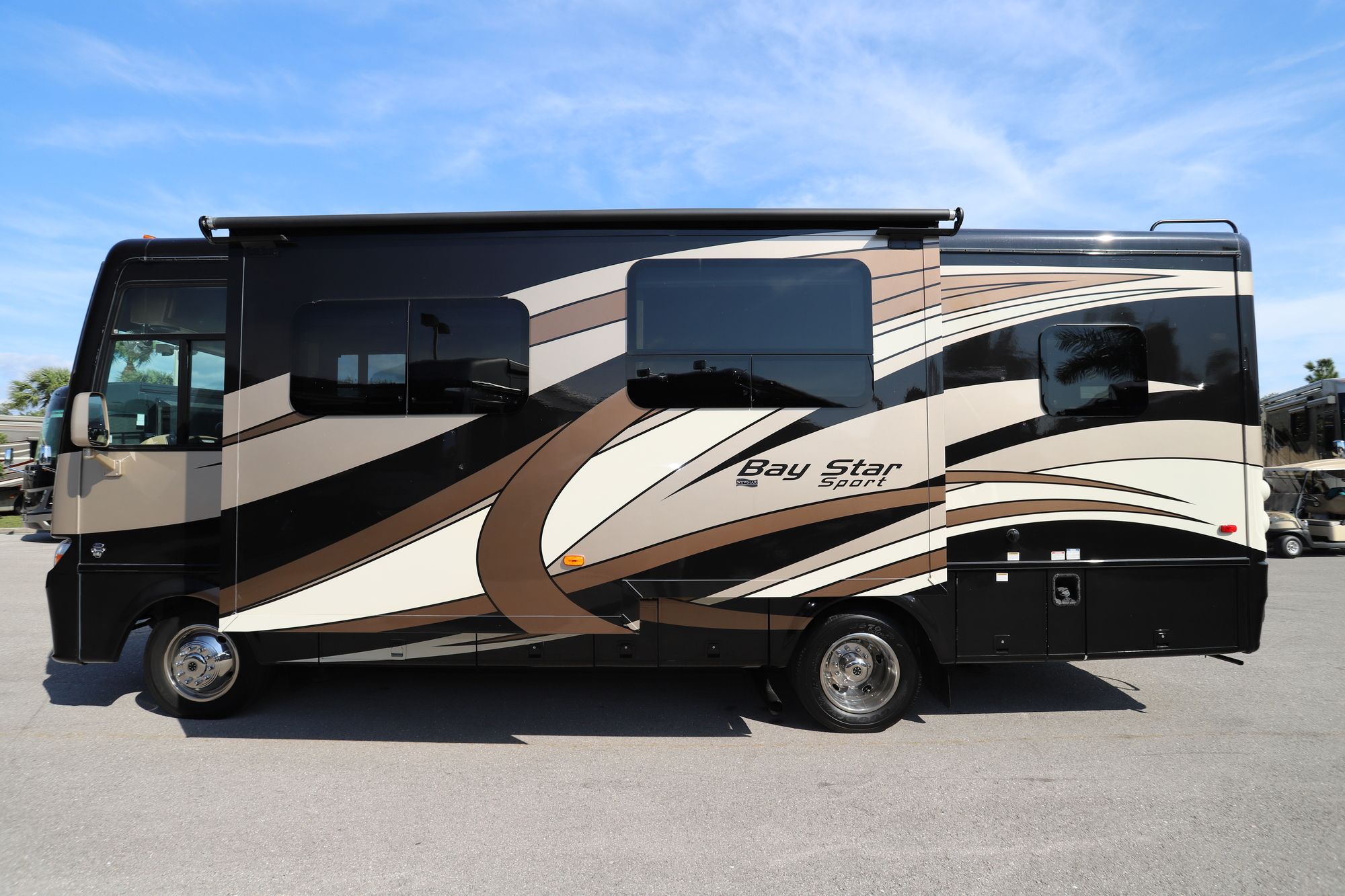 Used 2017 Newmar Bay Star Sport 2702 Class A  For Sale