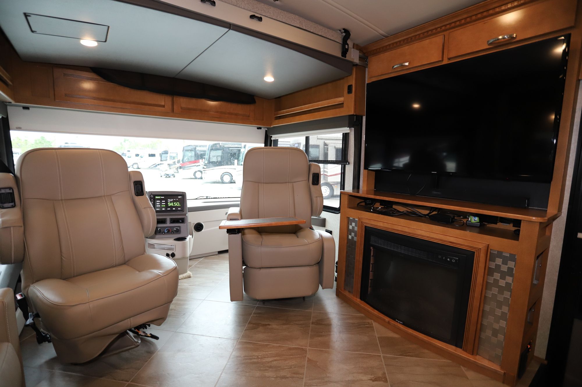 Used 2019 Winnebago Forza 34T Class A  For Sale