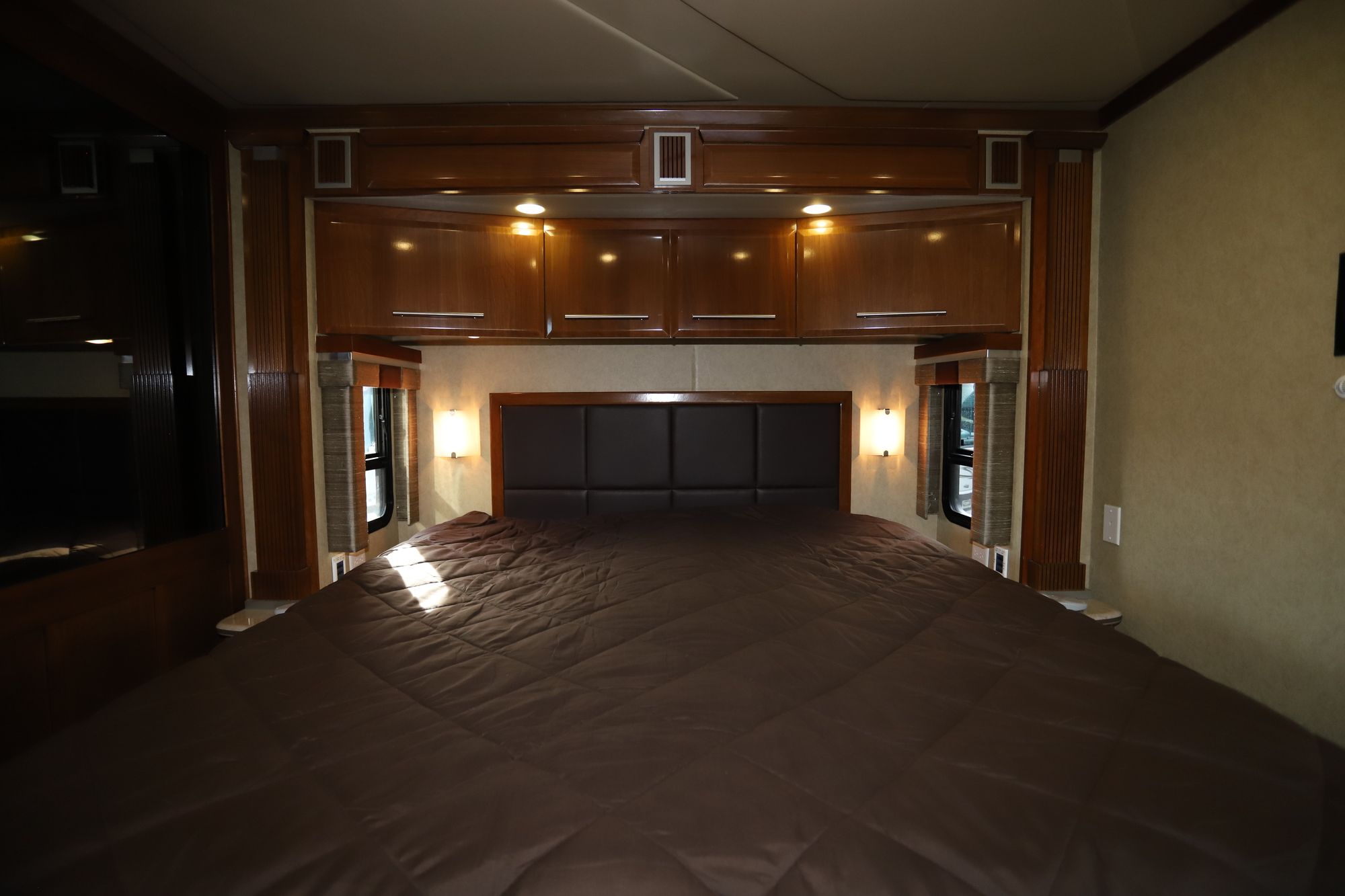 Used 2008 Newmar King Aire 4561 Class A  For Sale