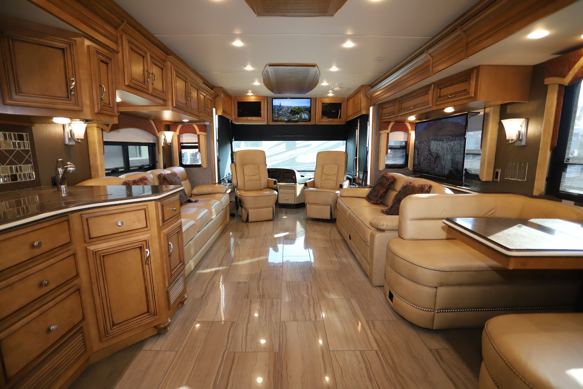 Used 2015 Newmar Ventana 4002 Class A  For Sale