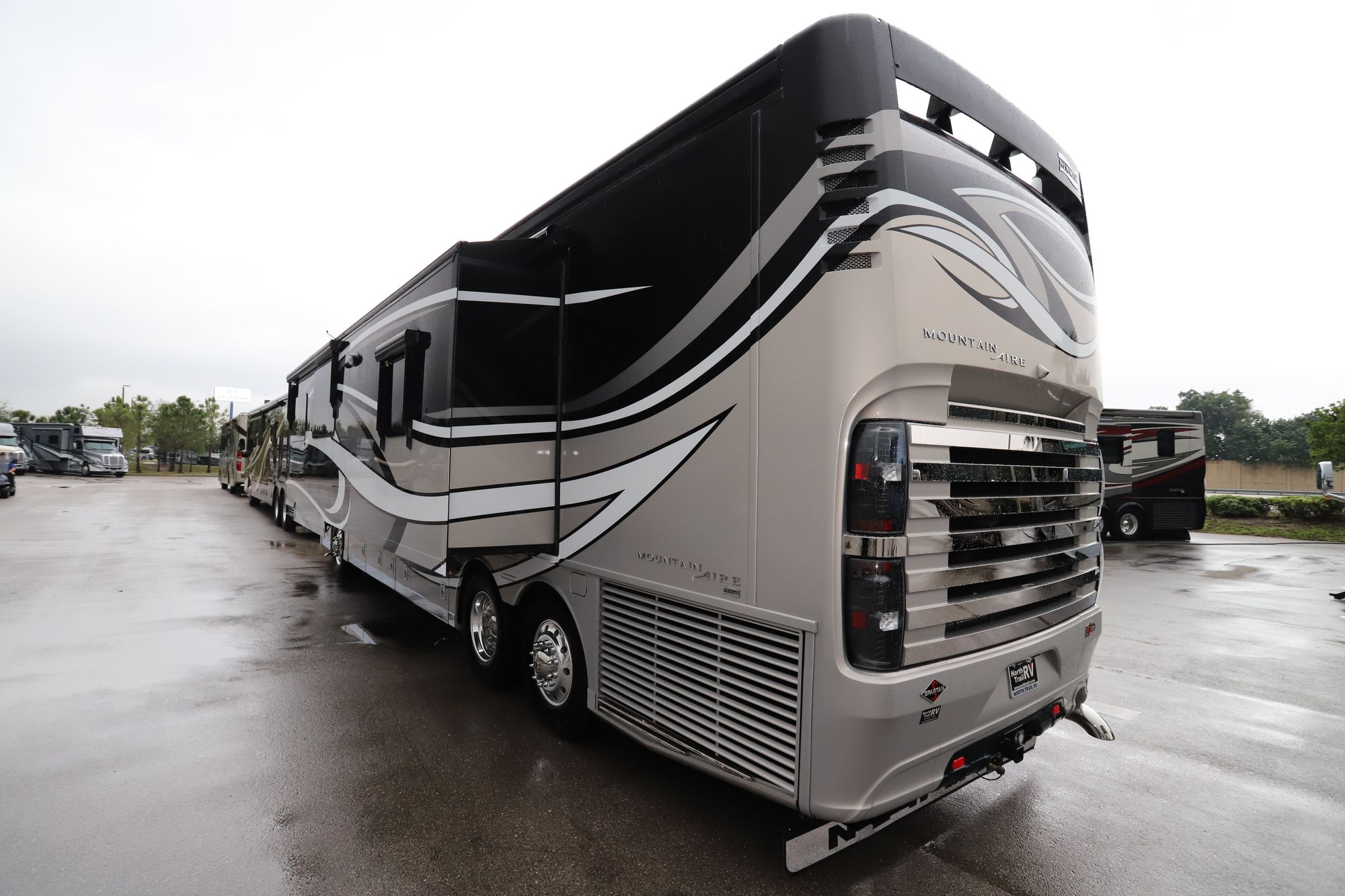 Used 2019 Newmar Mountain Aire 4018 Class A  For Sale