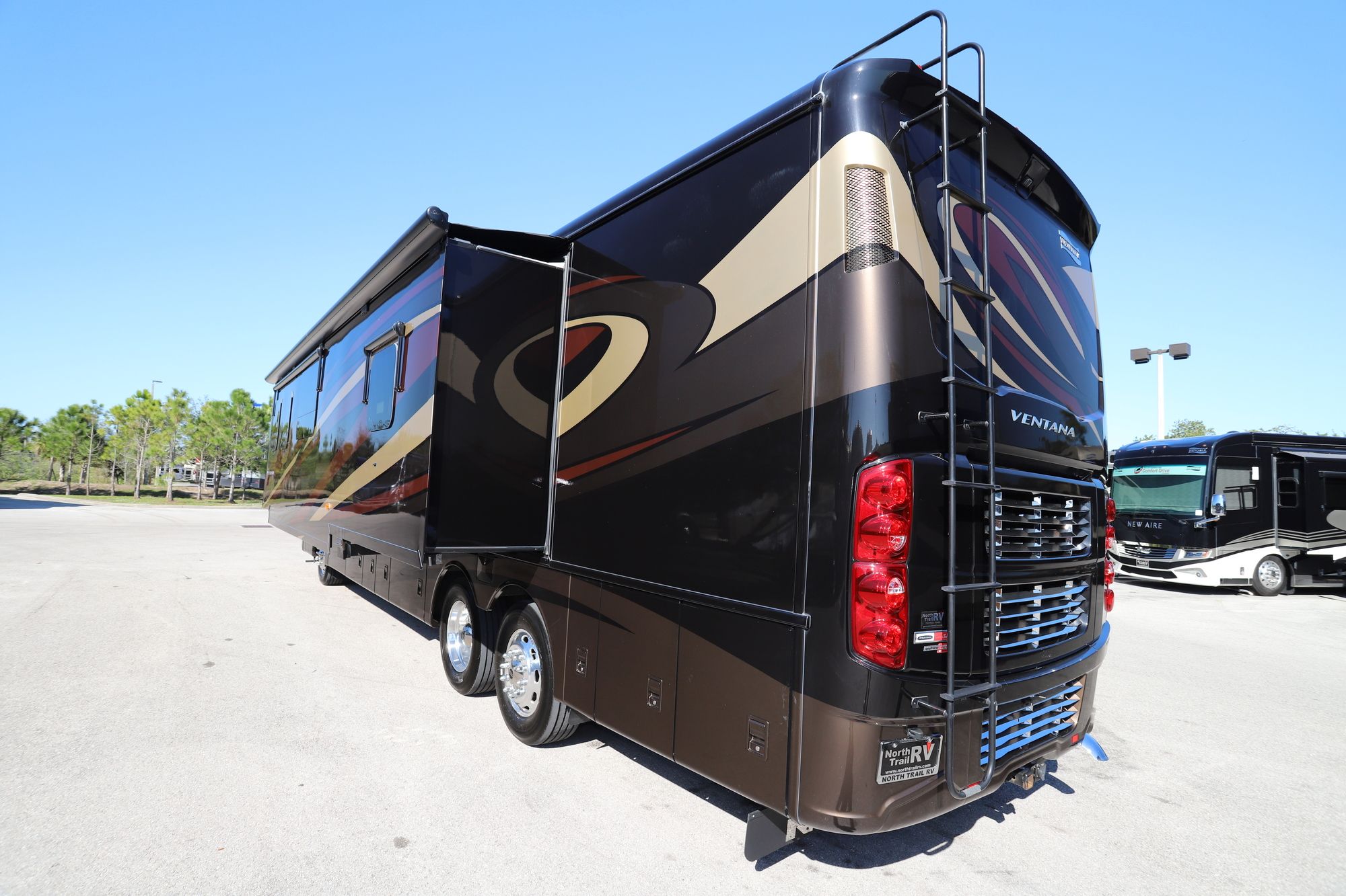 Used 2017 Newmar Ventana 4037 Class A  For Sale