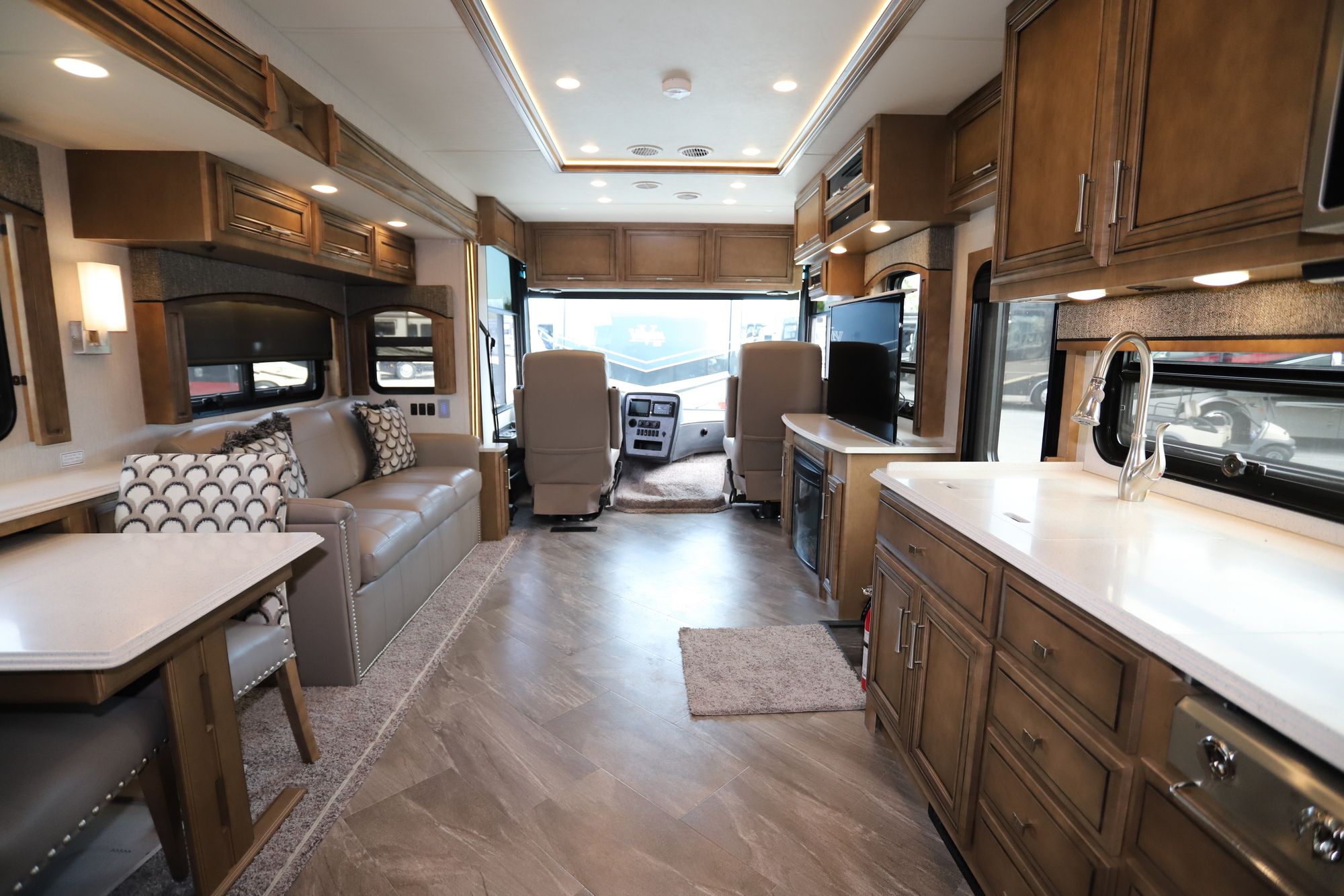 New 2020 Newmar Canyon Star 3911 Class A  For Sale