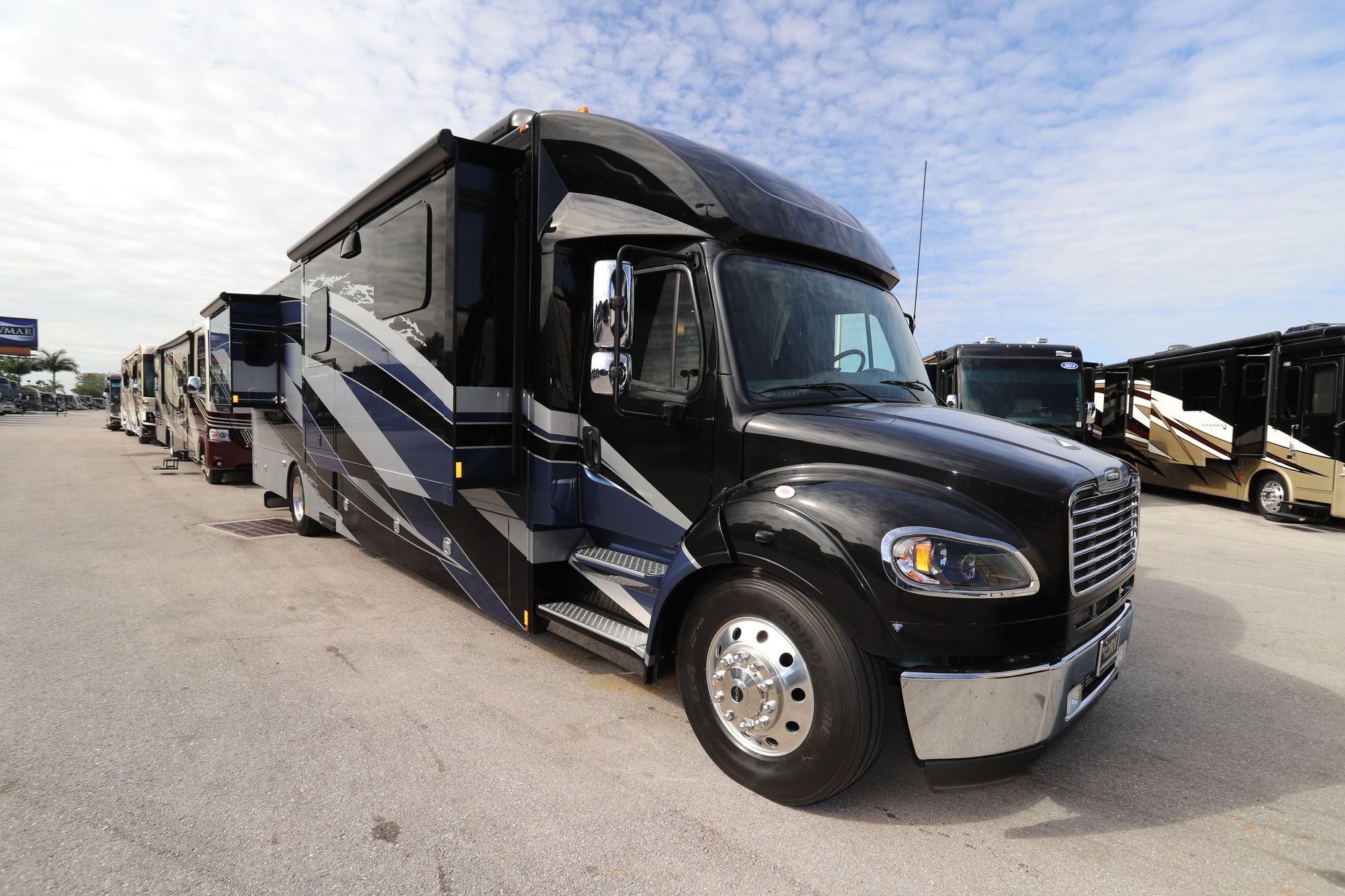 New 2020 Renegade Rv Verona Le 40LTS Super C  For Sale