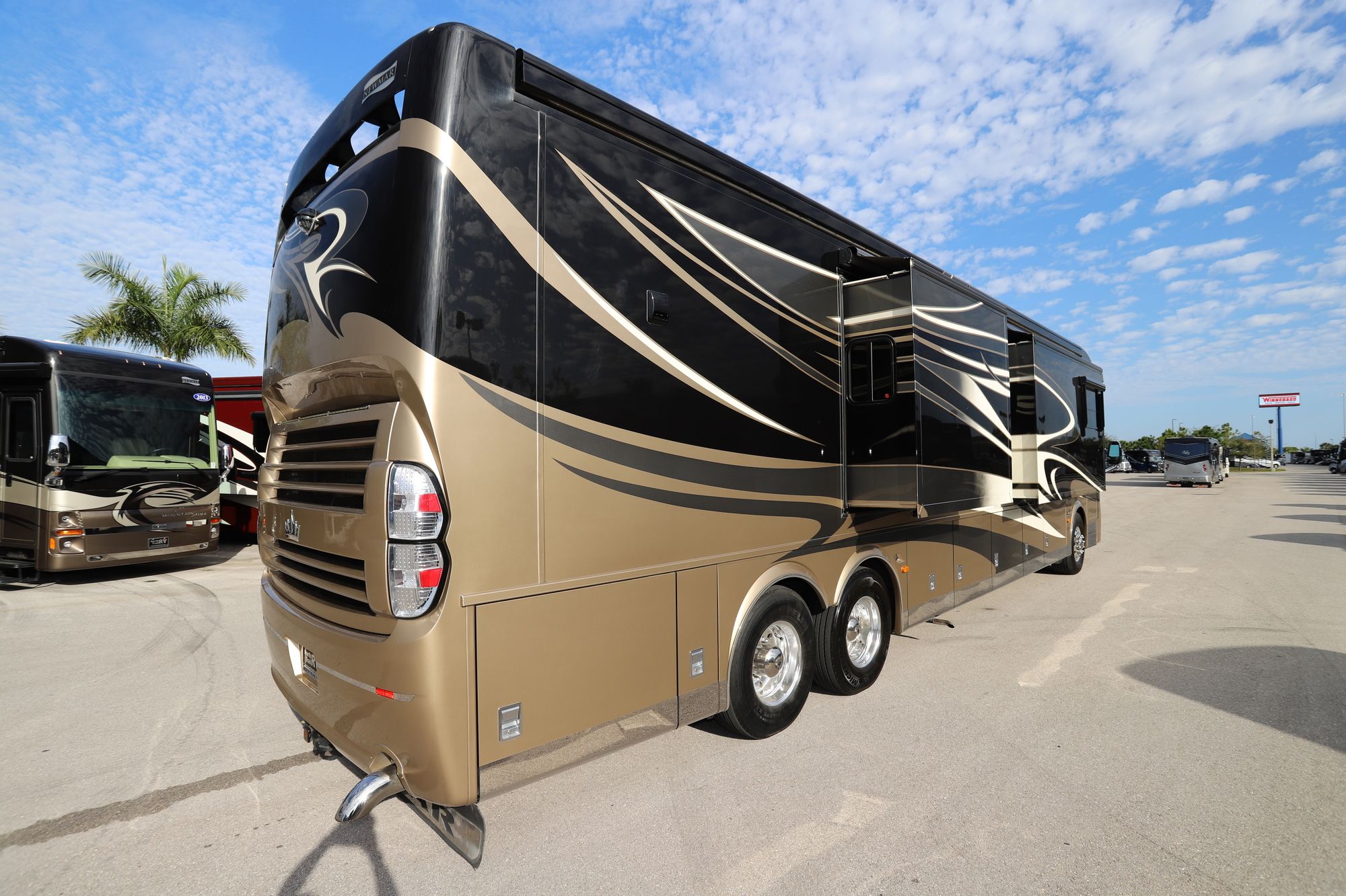 Used 2014 Newmar King Aire 4593 Class A  For Sale