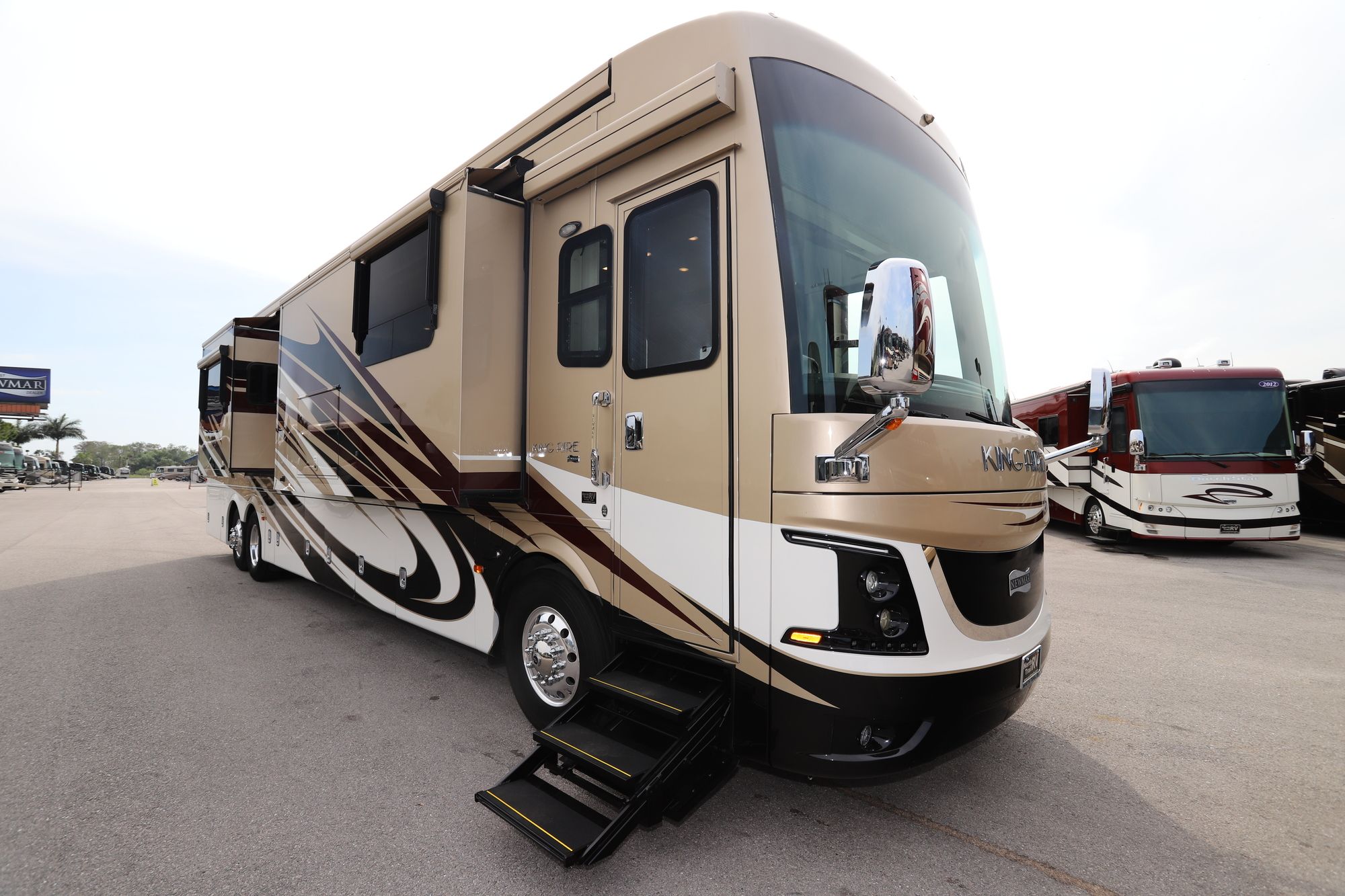 Used 2017 Newmar King Aire 4519 Class A  For Sale