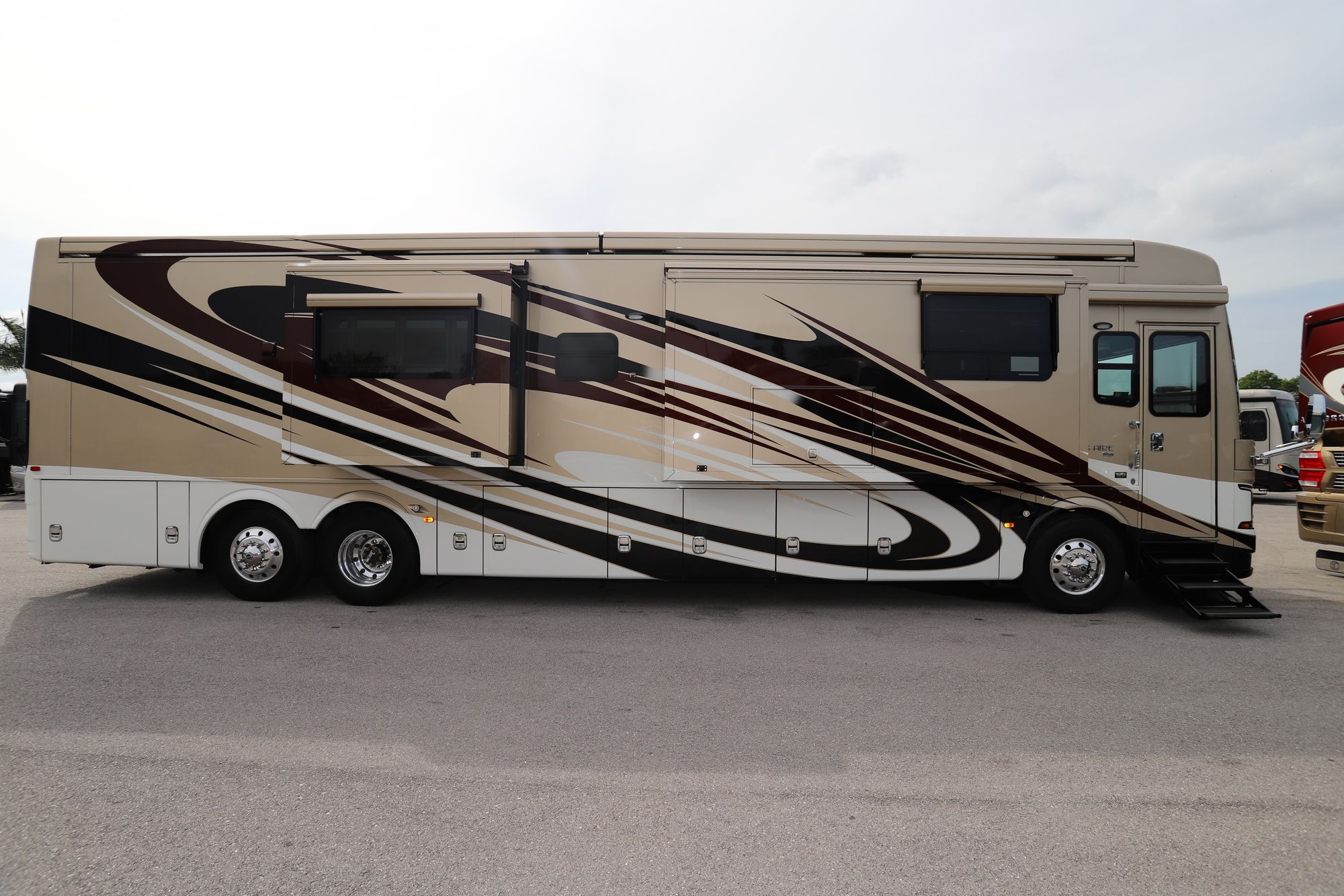 Used 2017 Newmar King Aire 4519 Class A  For Sale