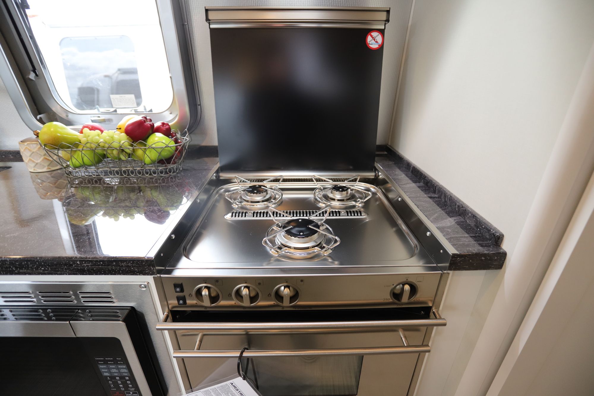 New 2020 Airstream Classic 30RB Travel Trailer  For Sale