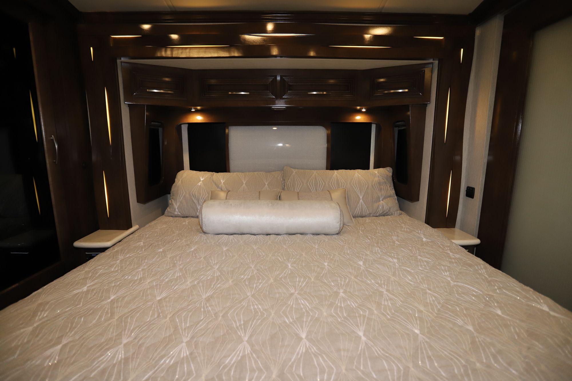 New 2020 Newmar New Aire 3543 Class A  For Sale