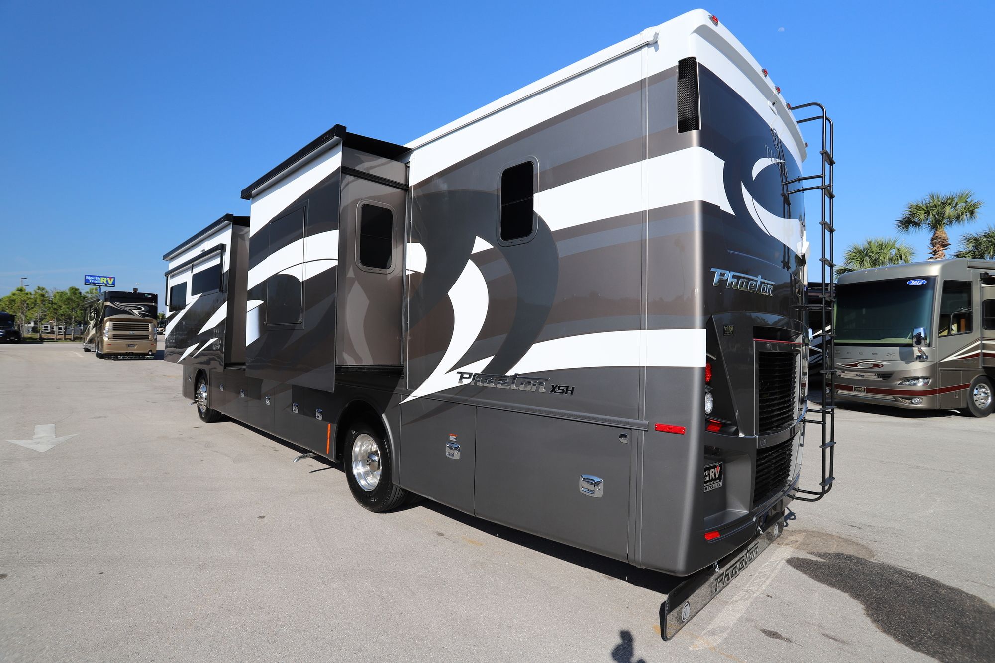 New 2020 Tiffin Motor Homes Phaeton 40IH Class A  For Sale