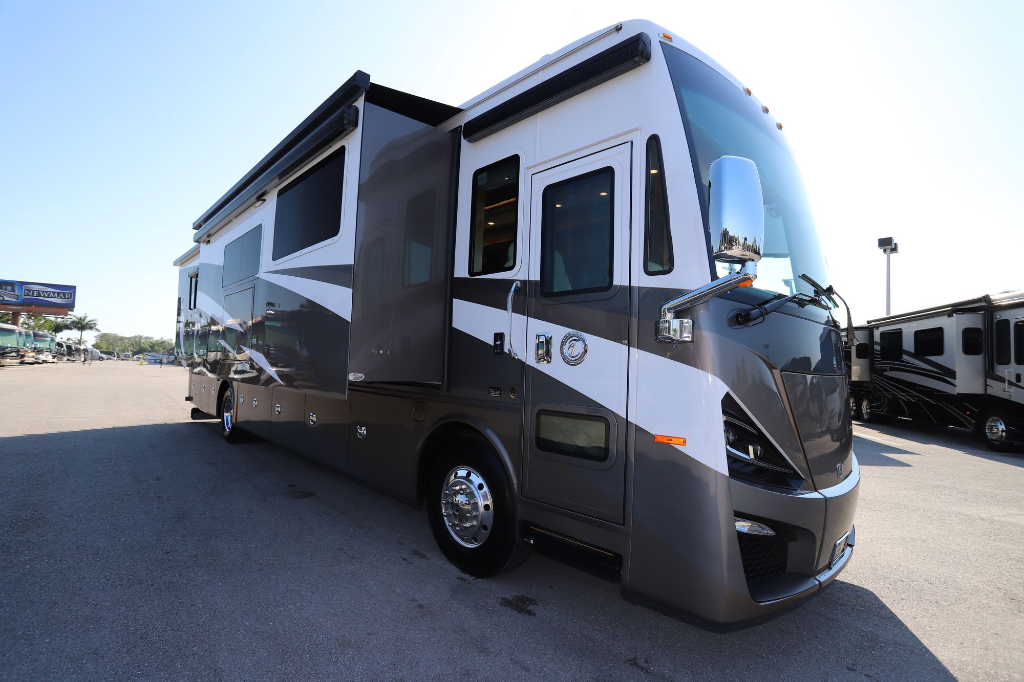 New 2020 Tiffin Motor Homes Phaeton 40IH Class A  For Sale