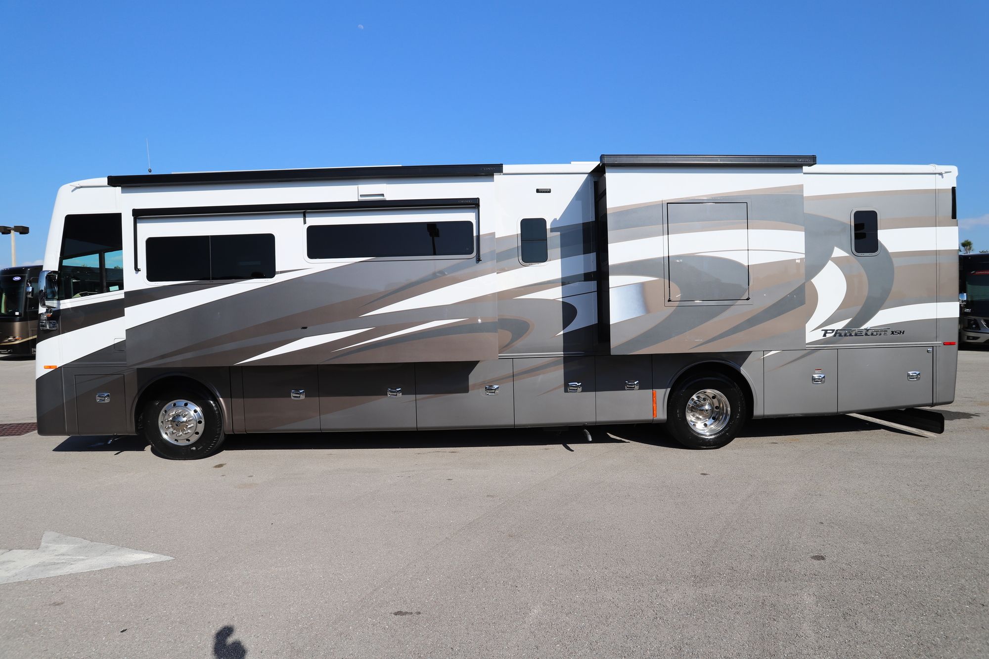 New 2020 Tiffin Motor Homes Phaeton 40IH Class A  For Sale